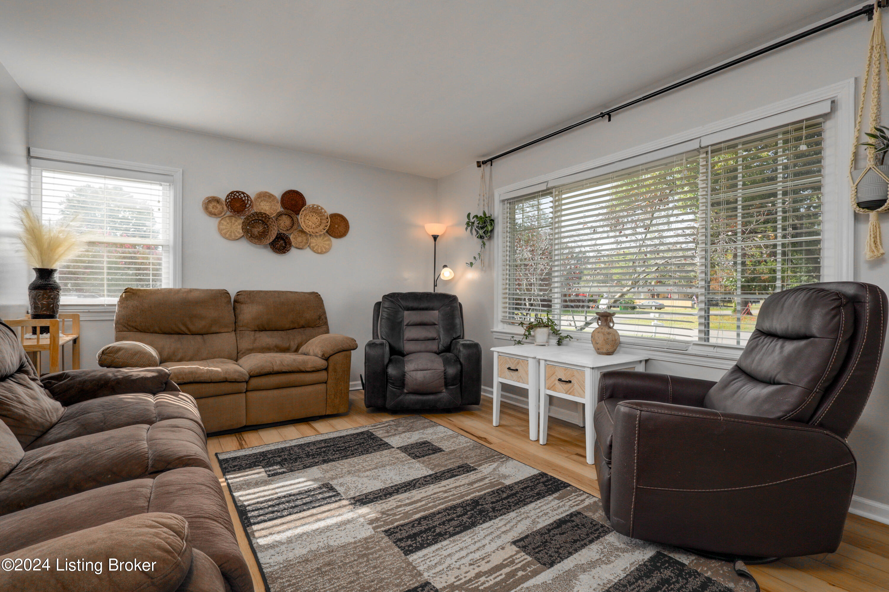 10217 Moonlight Way