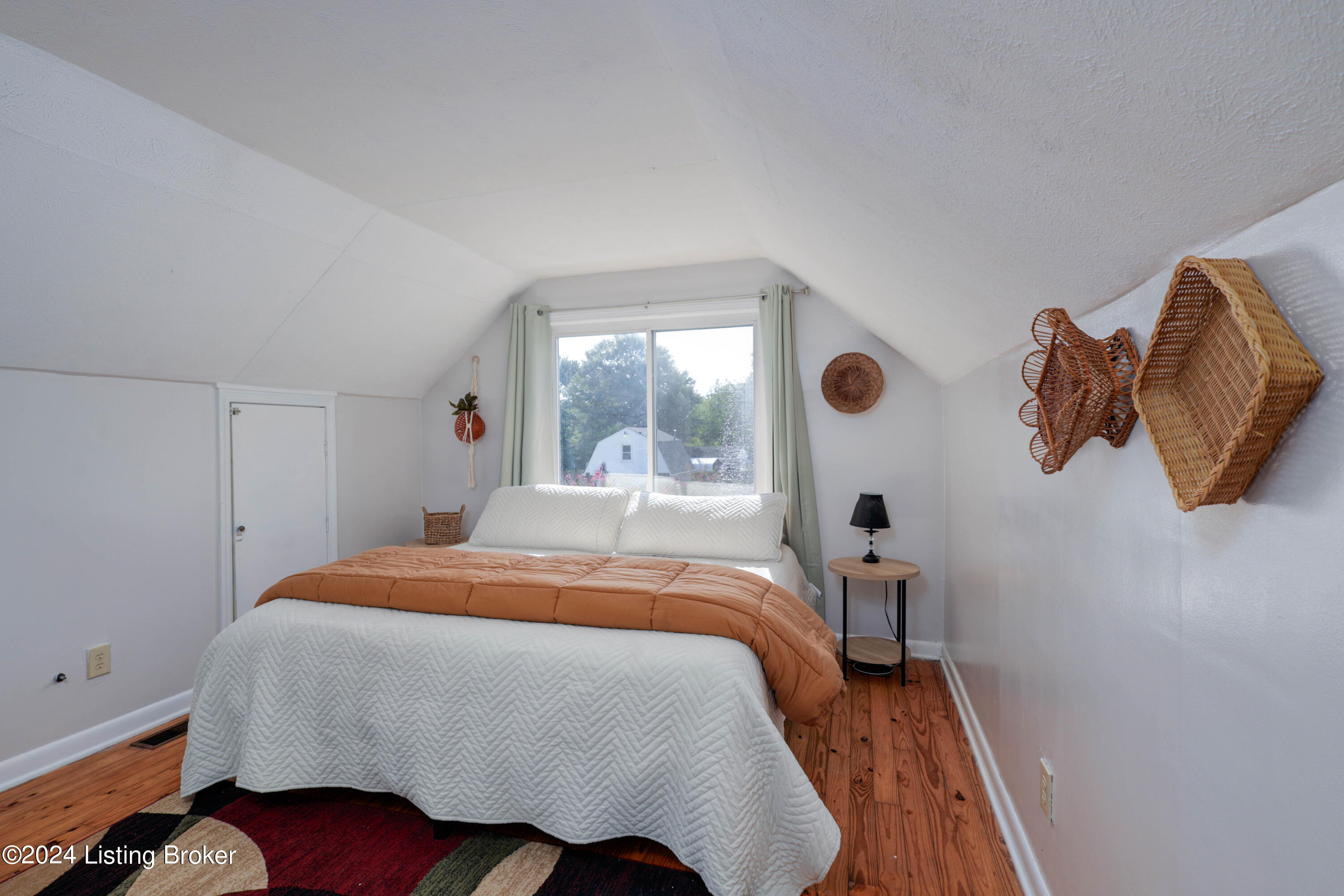 10217 Moonlight Way