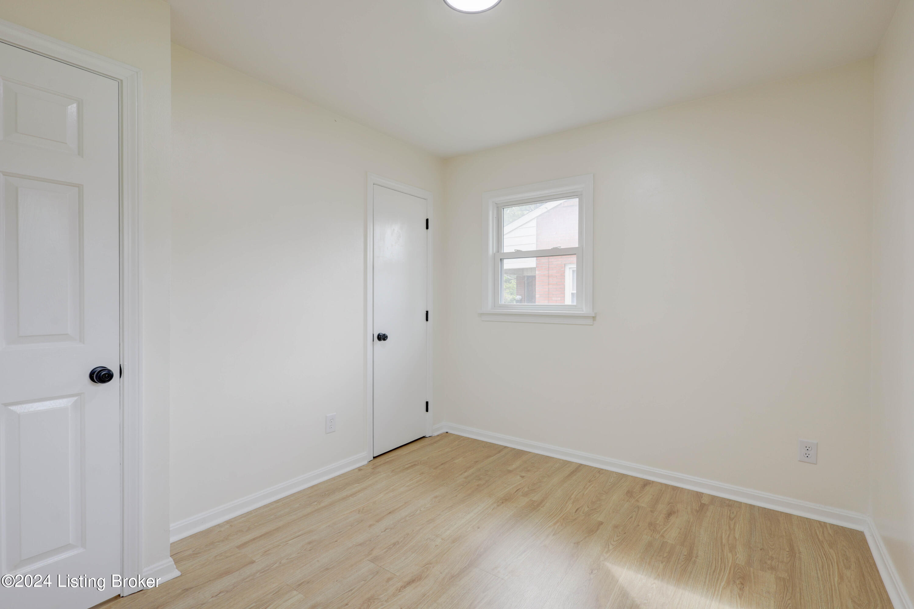 4711 Greenwood Rd