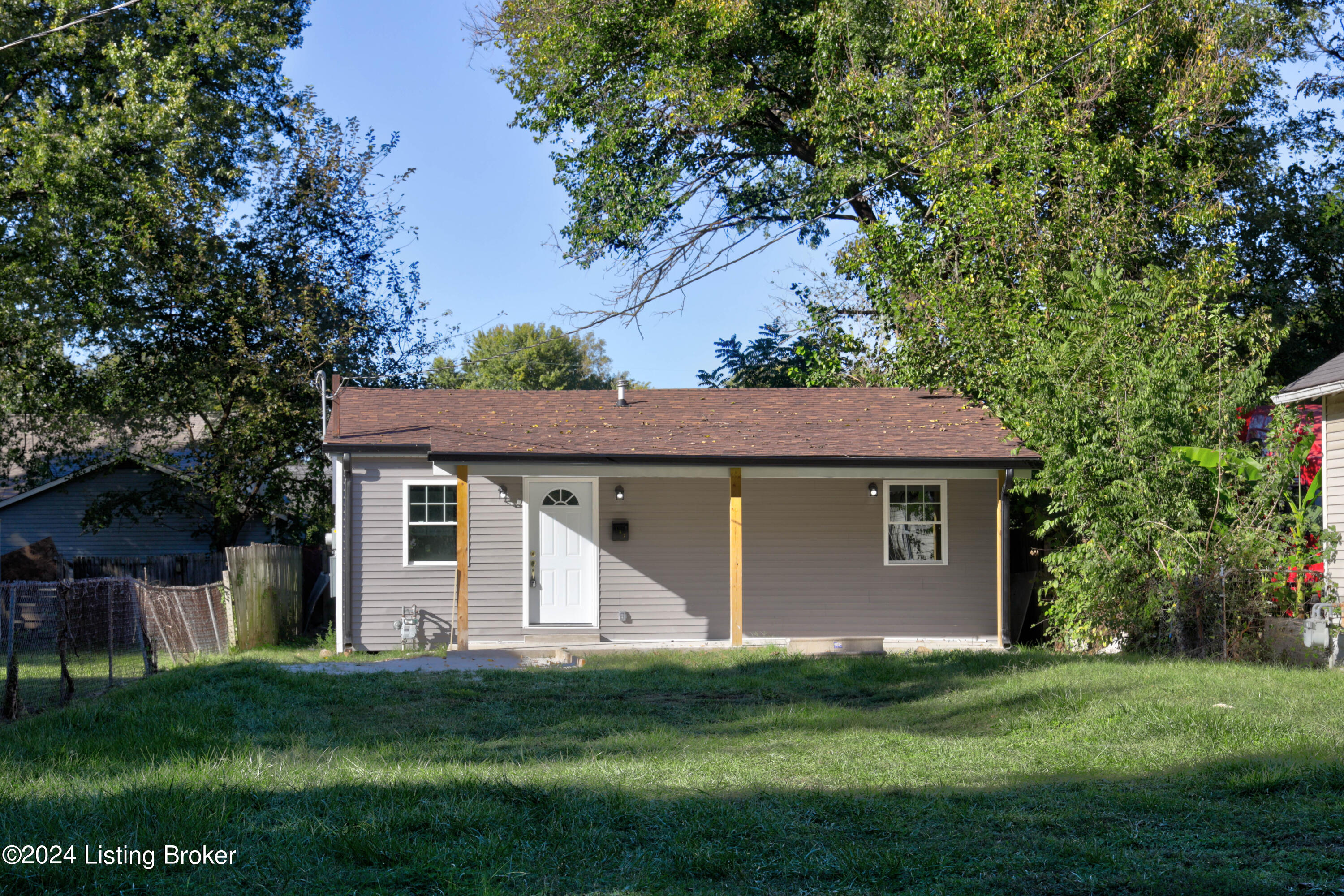 157 E Wampum Ave