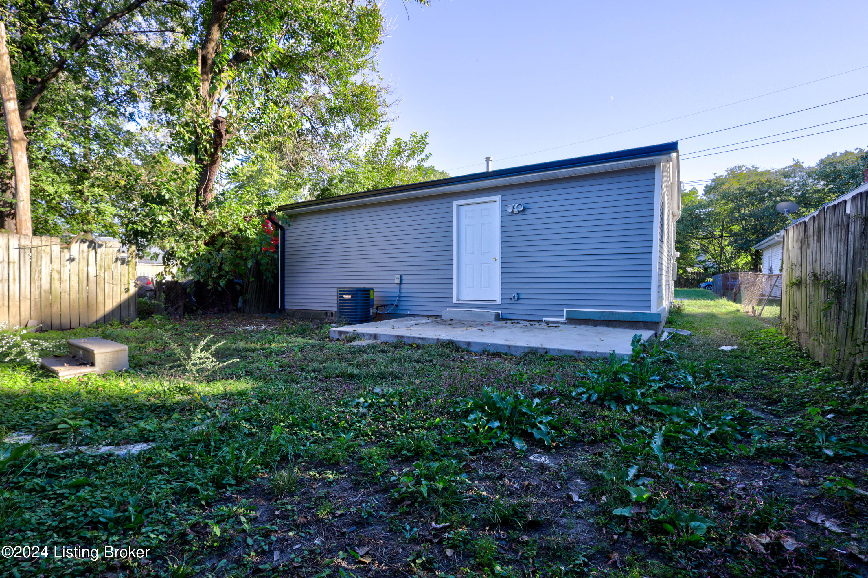 157 E Wampum Ave