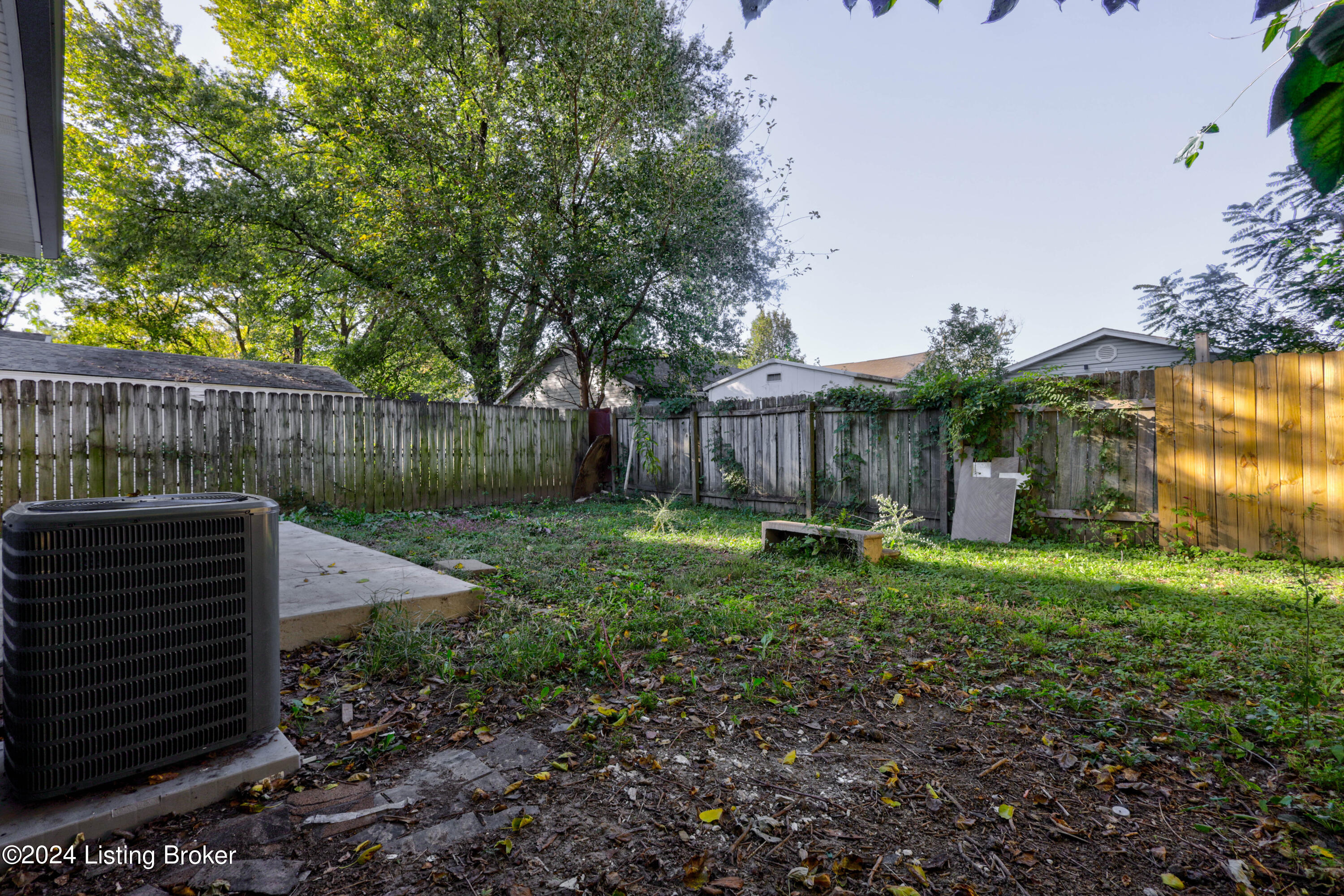 157 E Wampum Ave