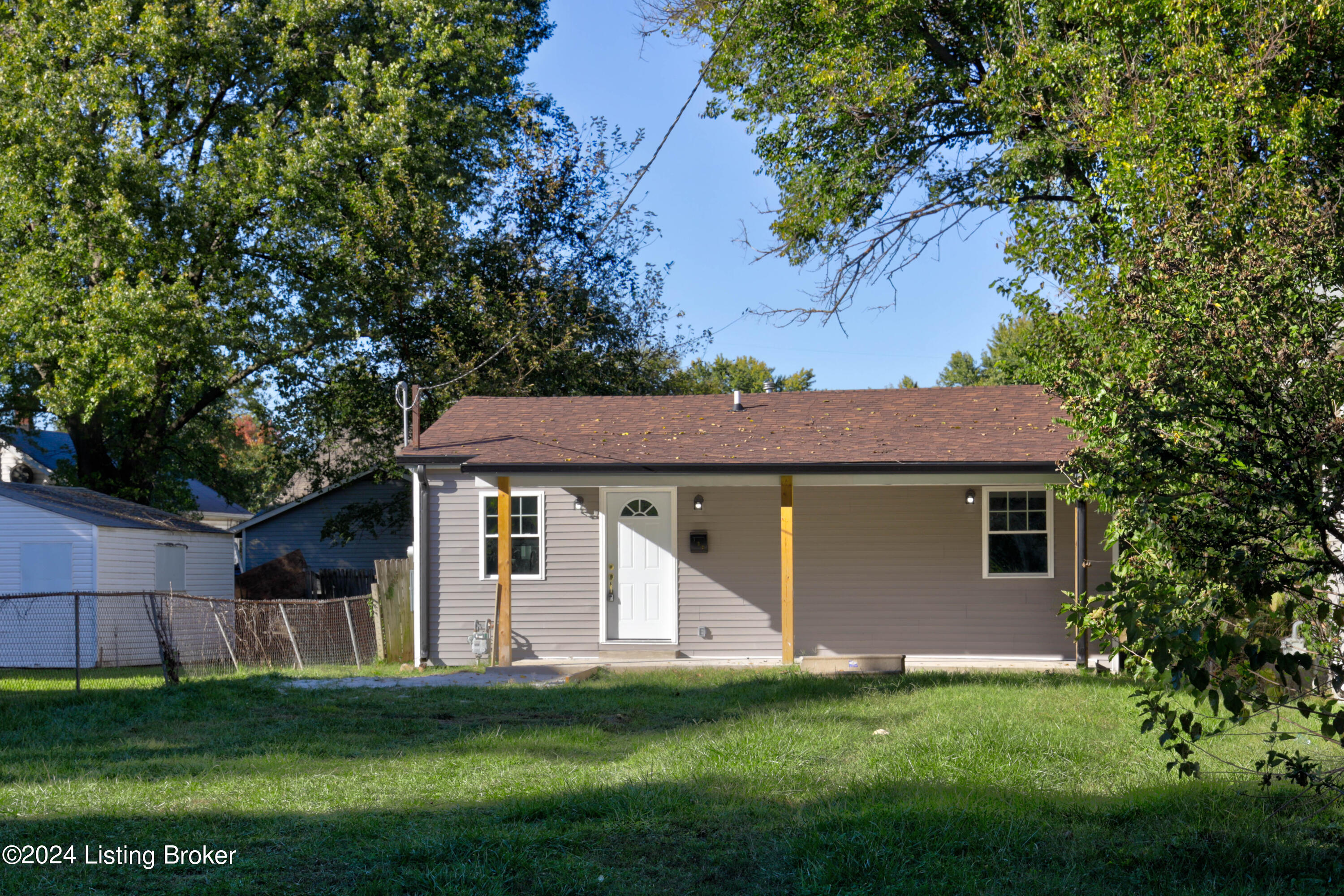 157 E Wampum Ave