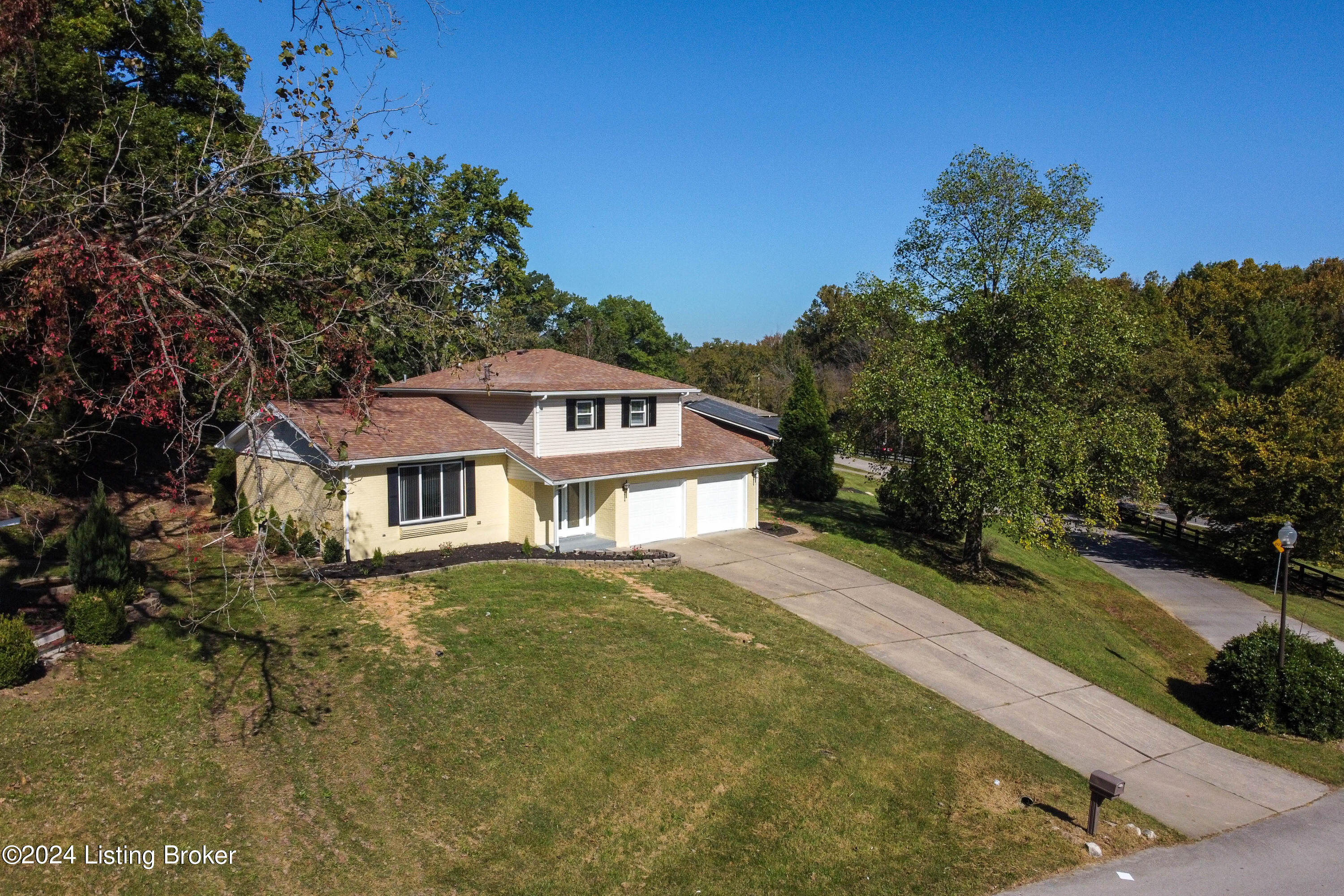 9205 Windsor Park Dr