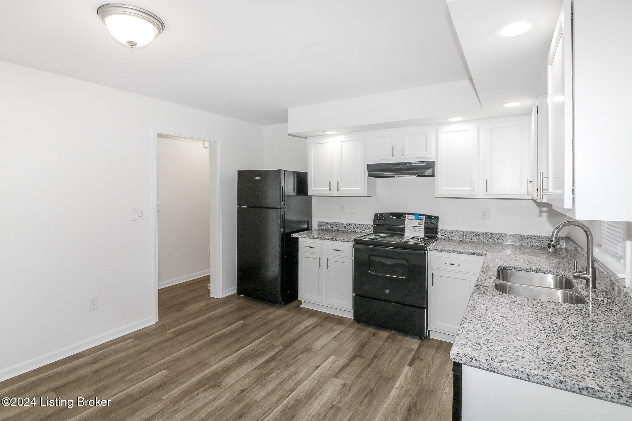 6512 Jennifer Valley Way
