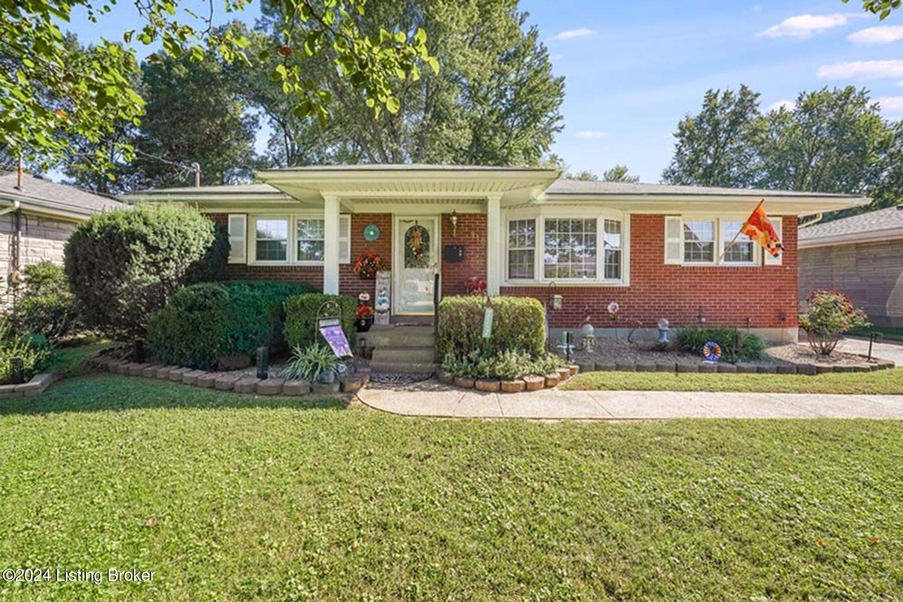 9109 Mahoney Dr
