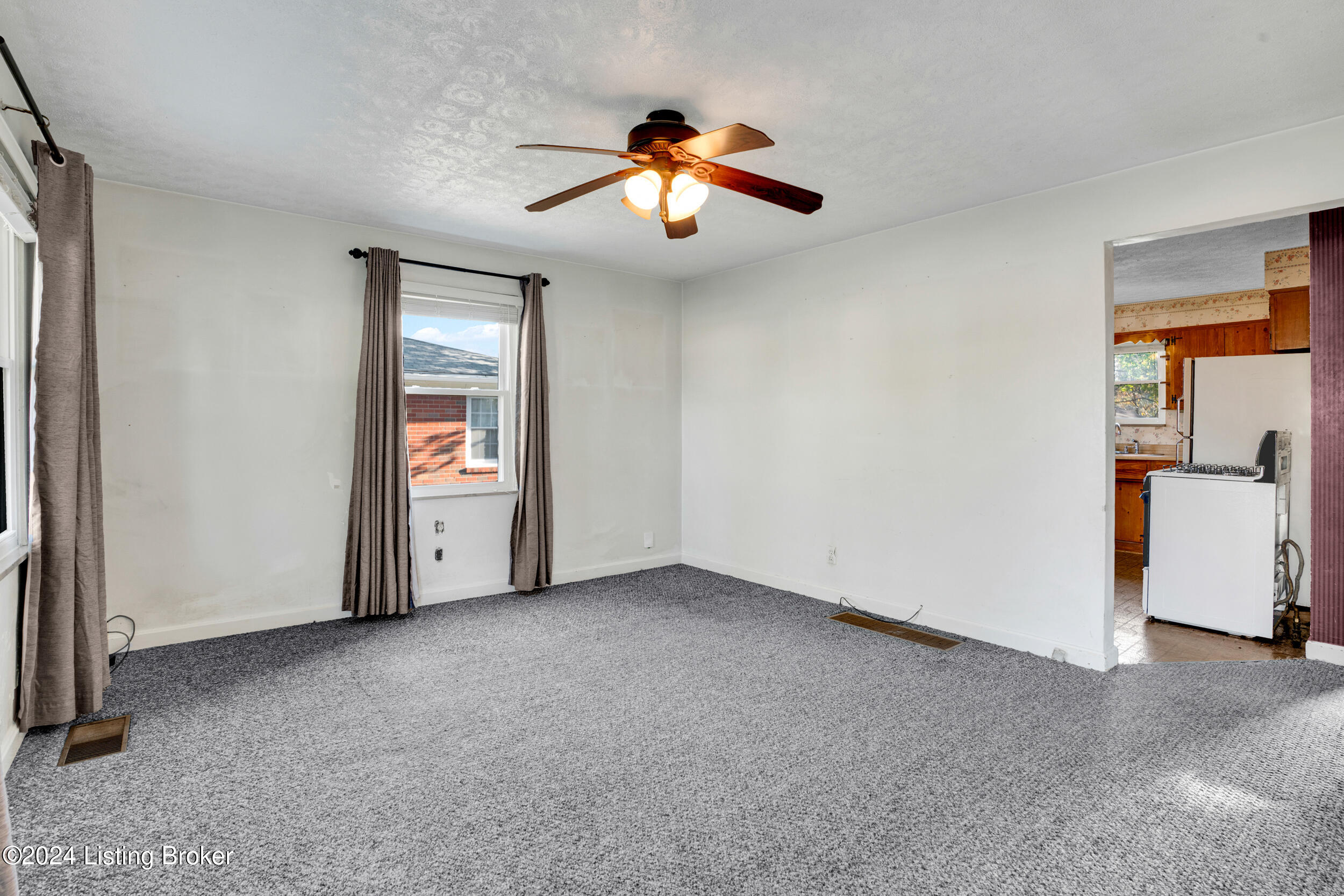 11407 Flowervale Ln