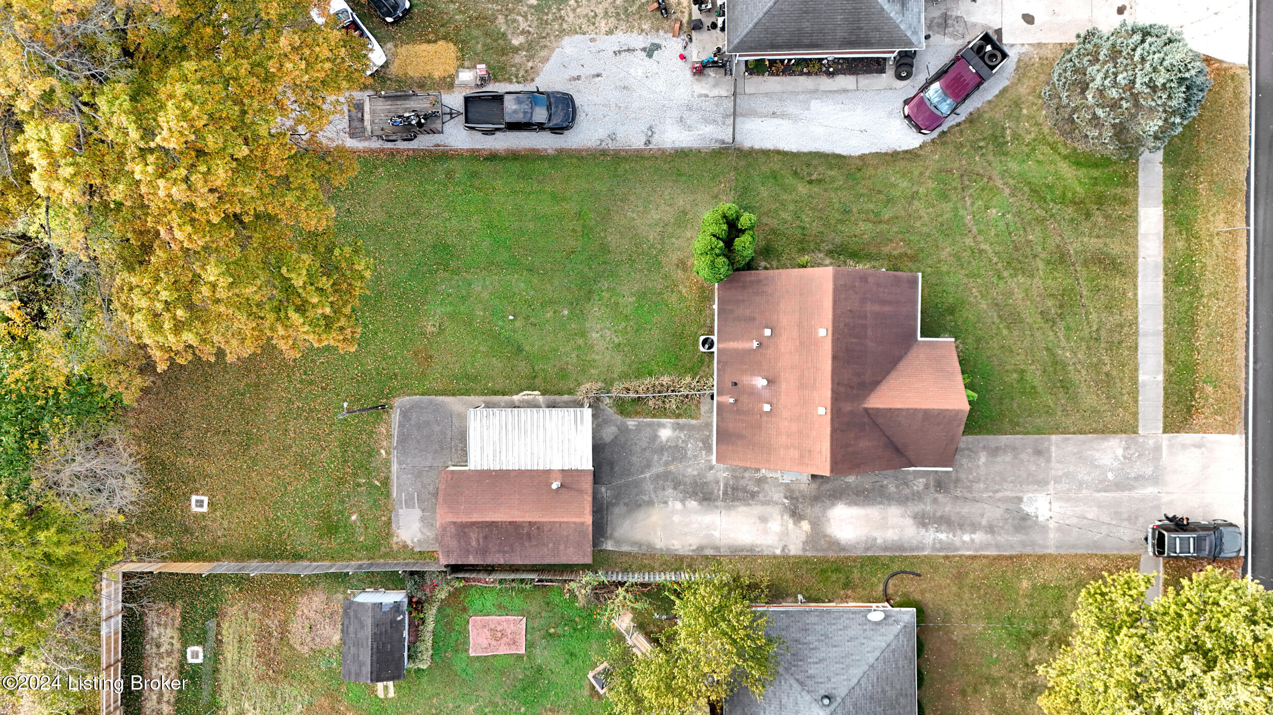 11407 Flowervale Ln