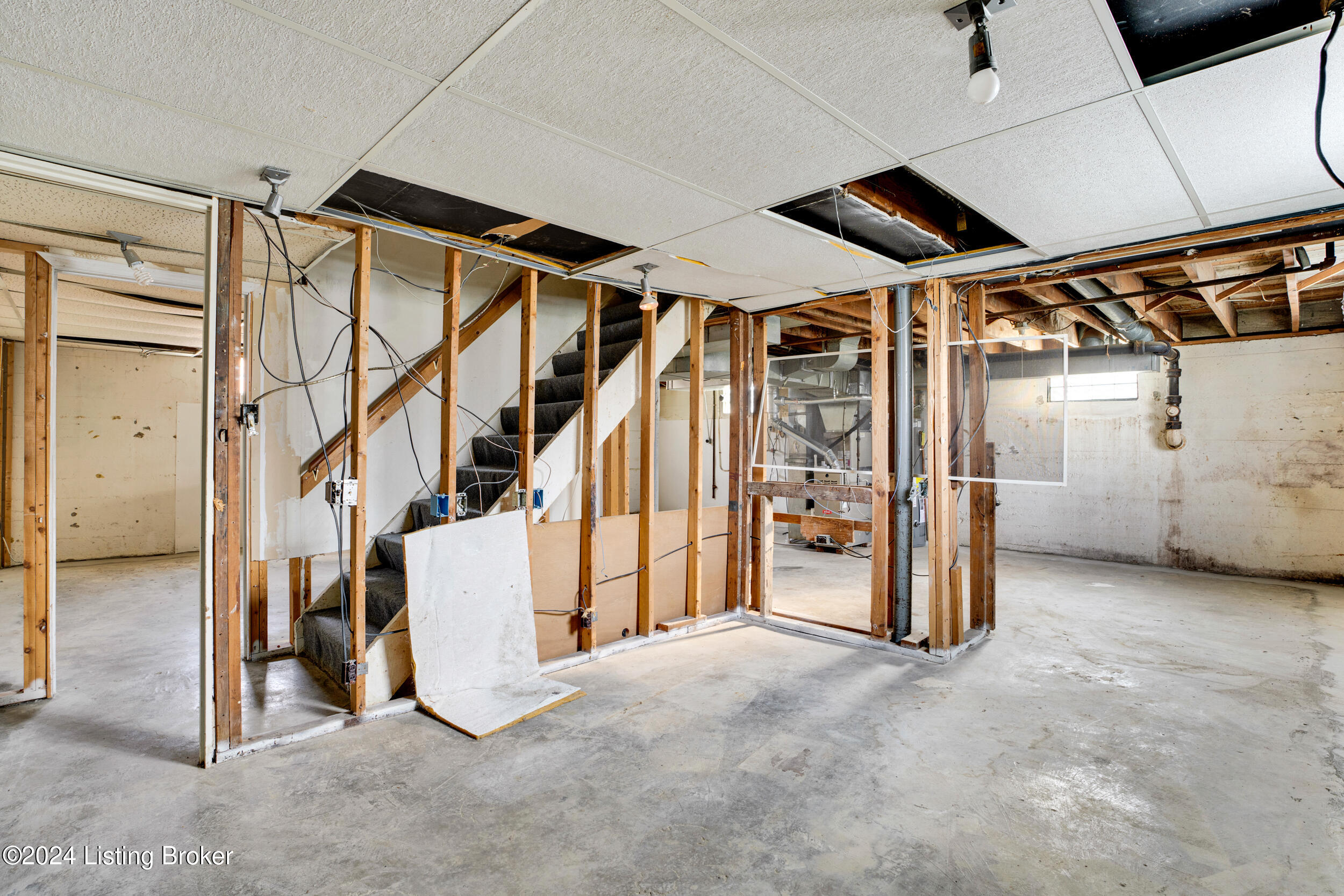 11407 Flowervale Ln
