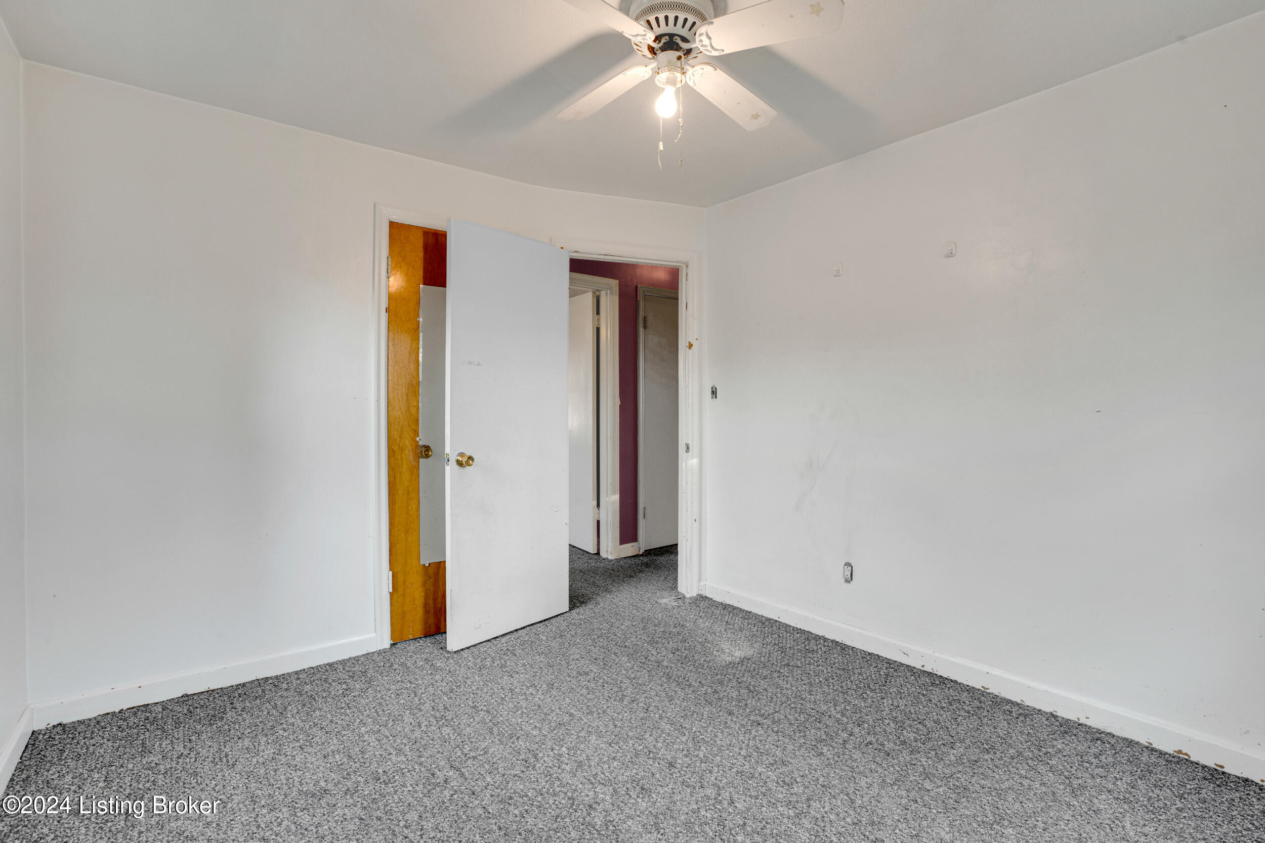 11407 Flowervale Ln