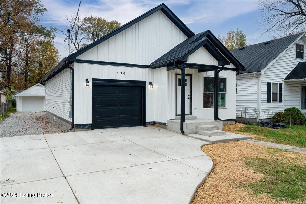 630 Iroquois Ave