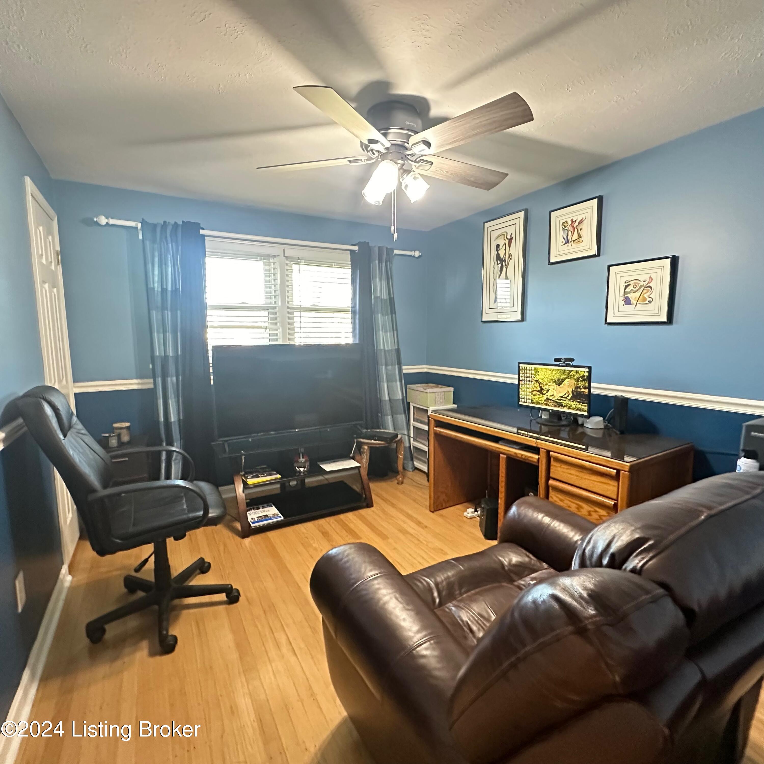 5218 Twinkle Dr
