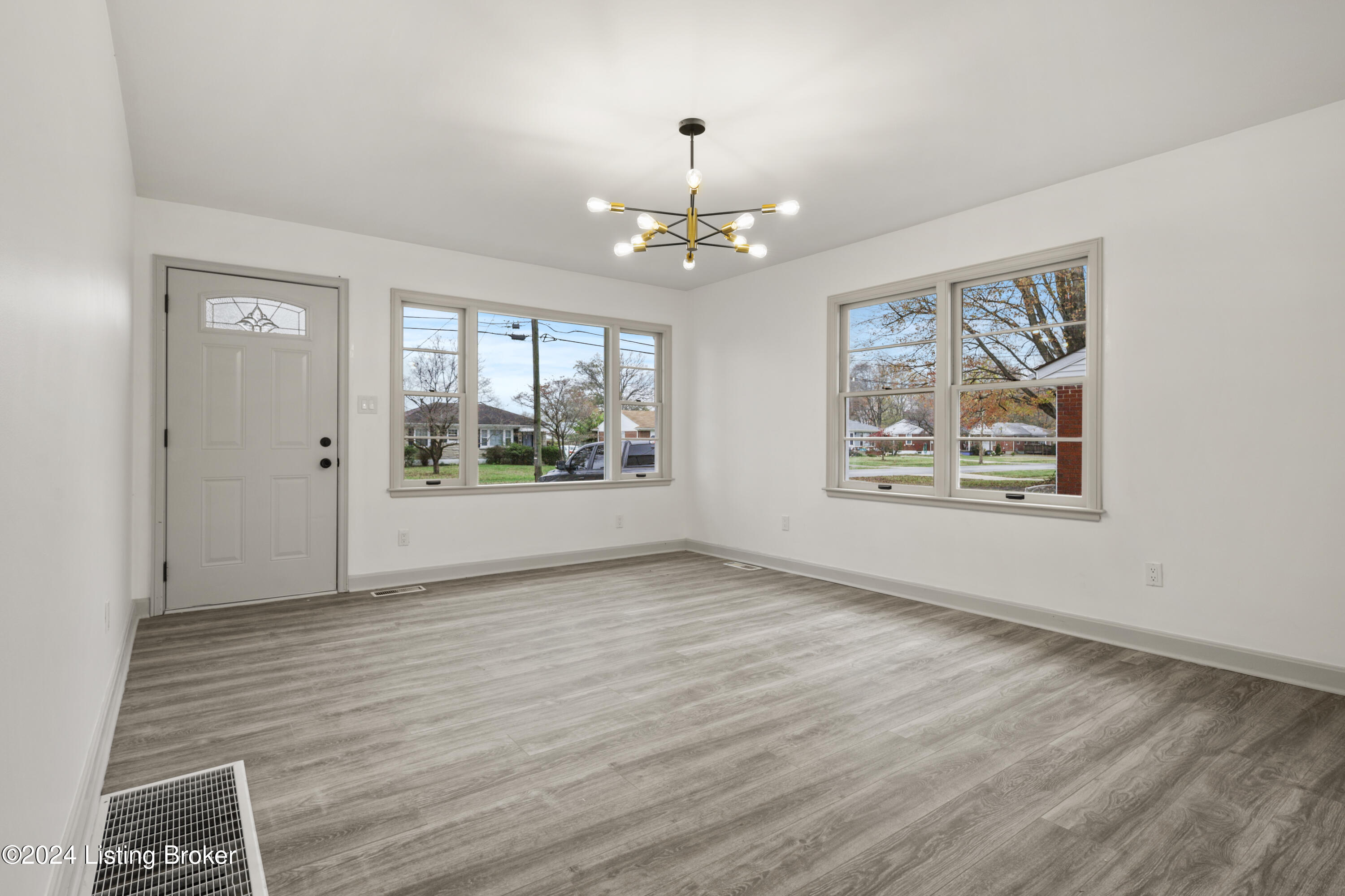 1909 Nocturne Dr