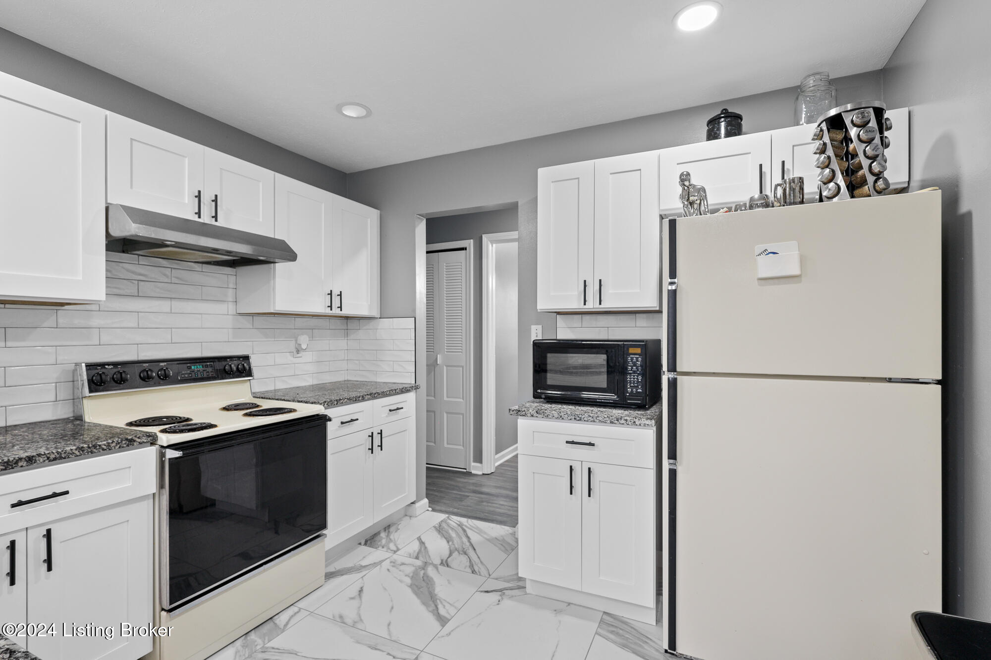 3604 Rolling Stone Ct