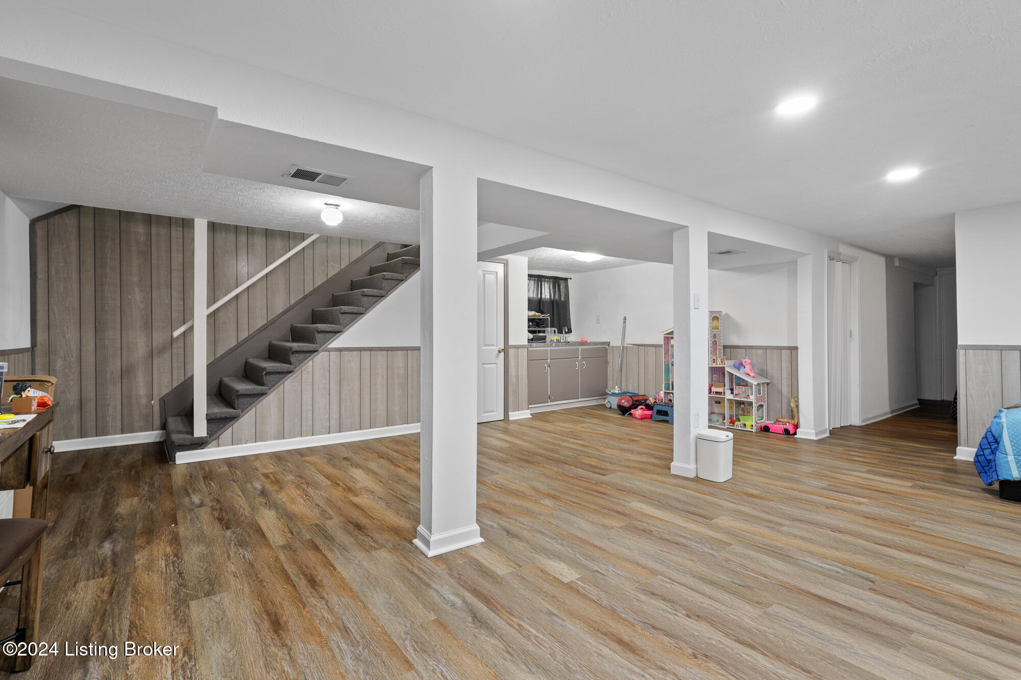 3604 Rolling Stone Ct