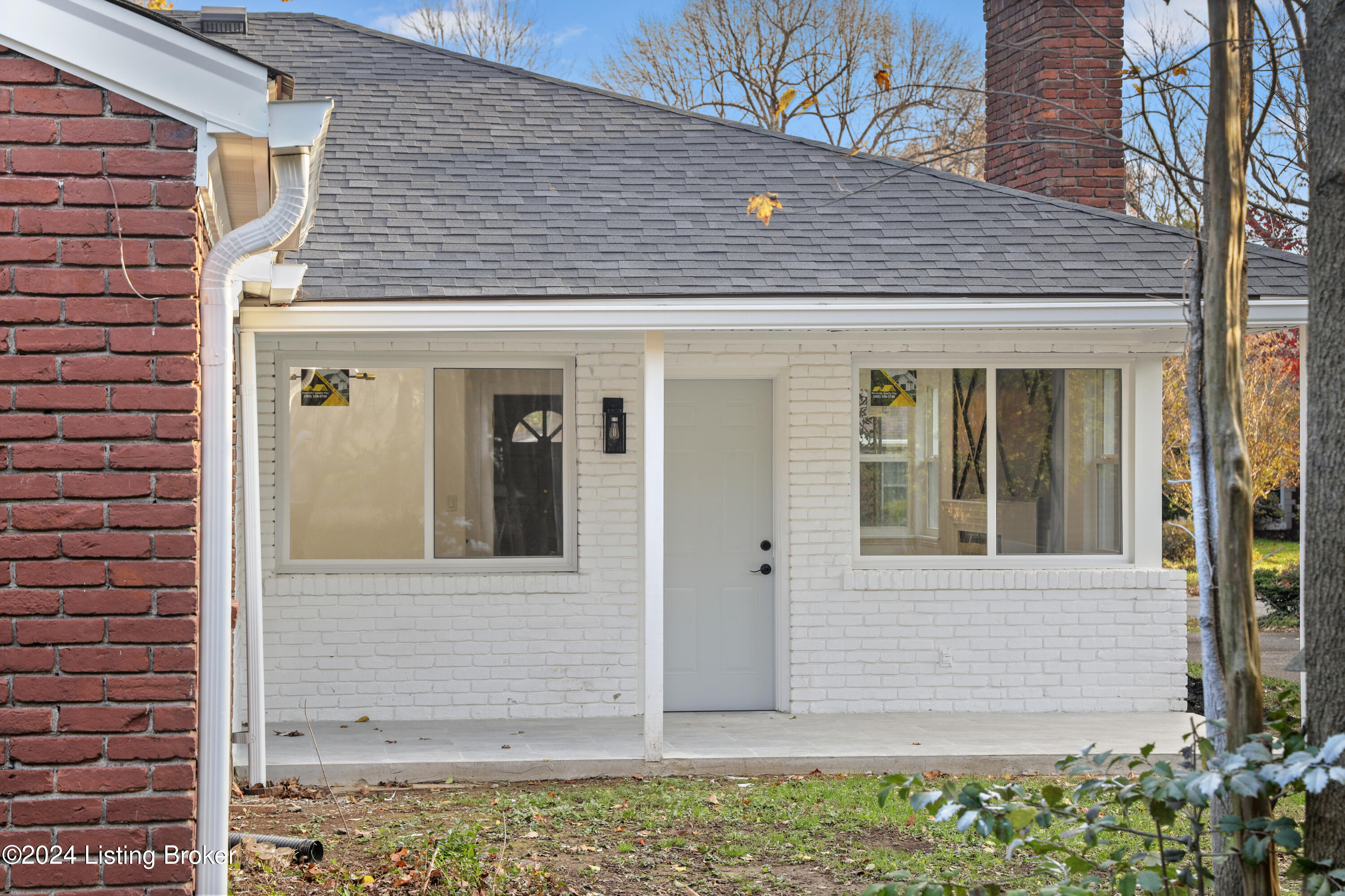 200 E Esplanade Ave