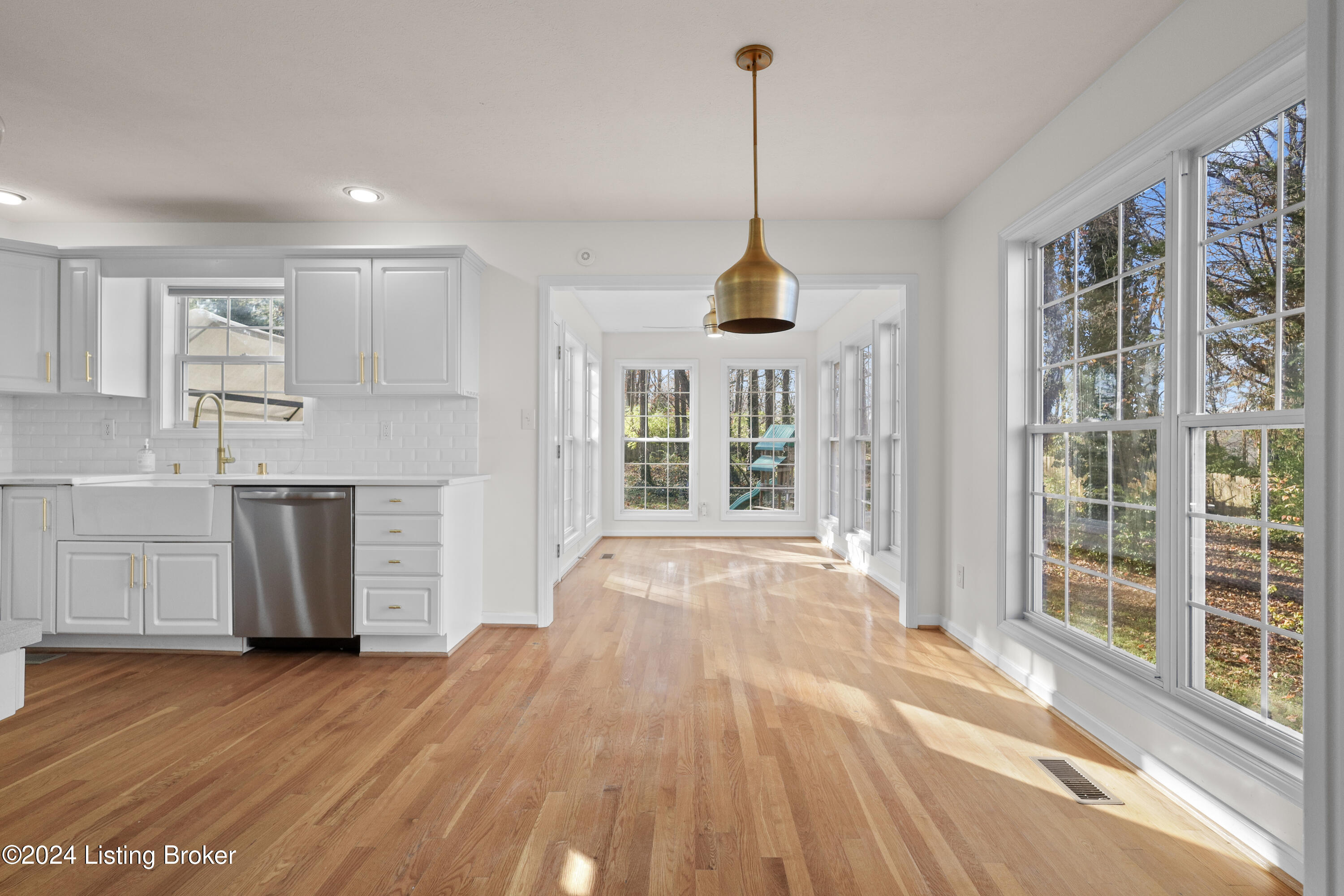 9115 Auburn Woods Ct
