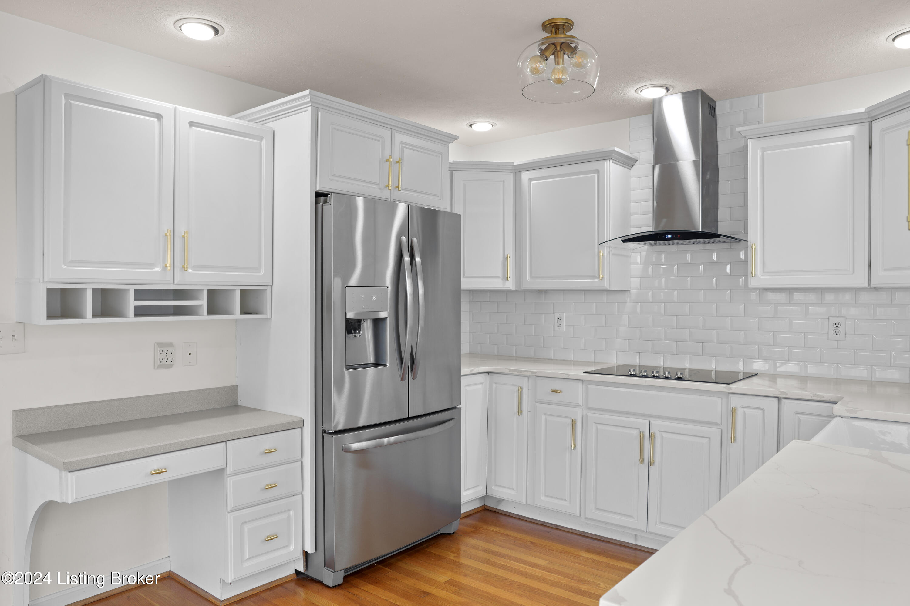 9115 Auburn Woods Ct