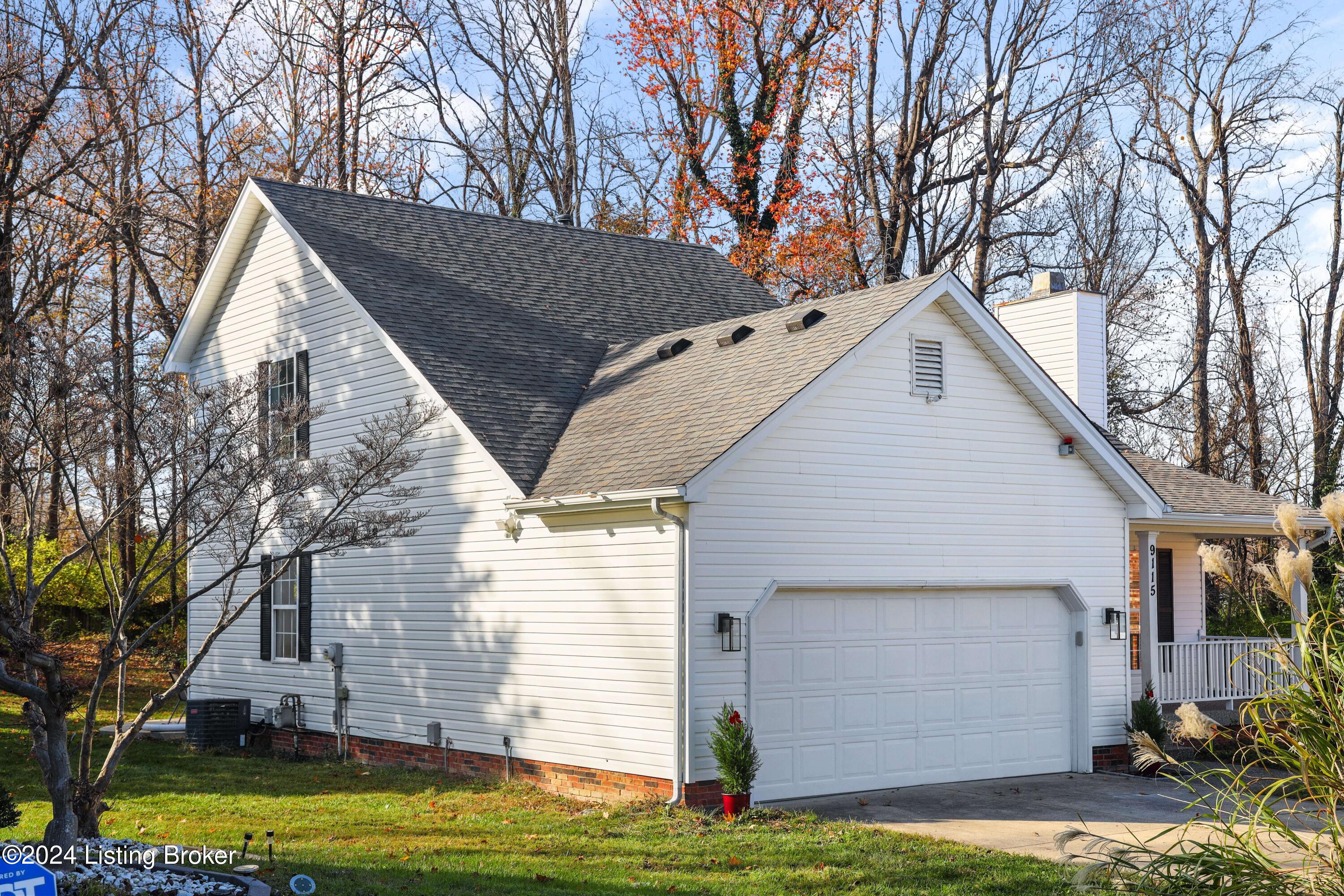 9115 Auburn Woods Ct