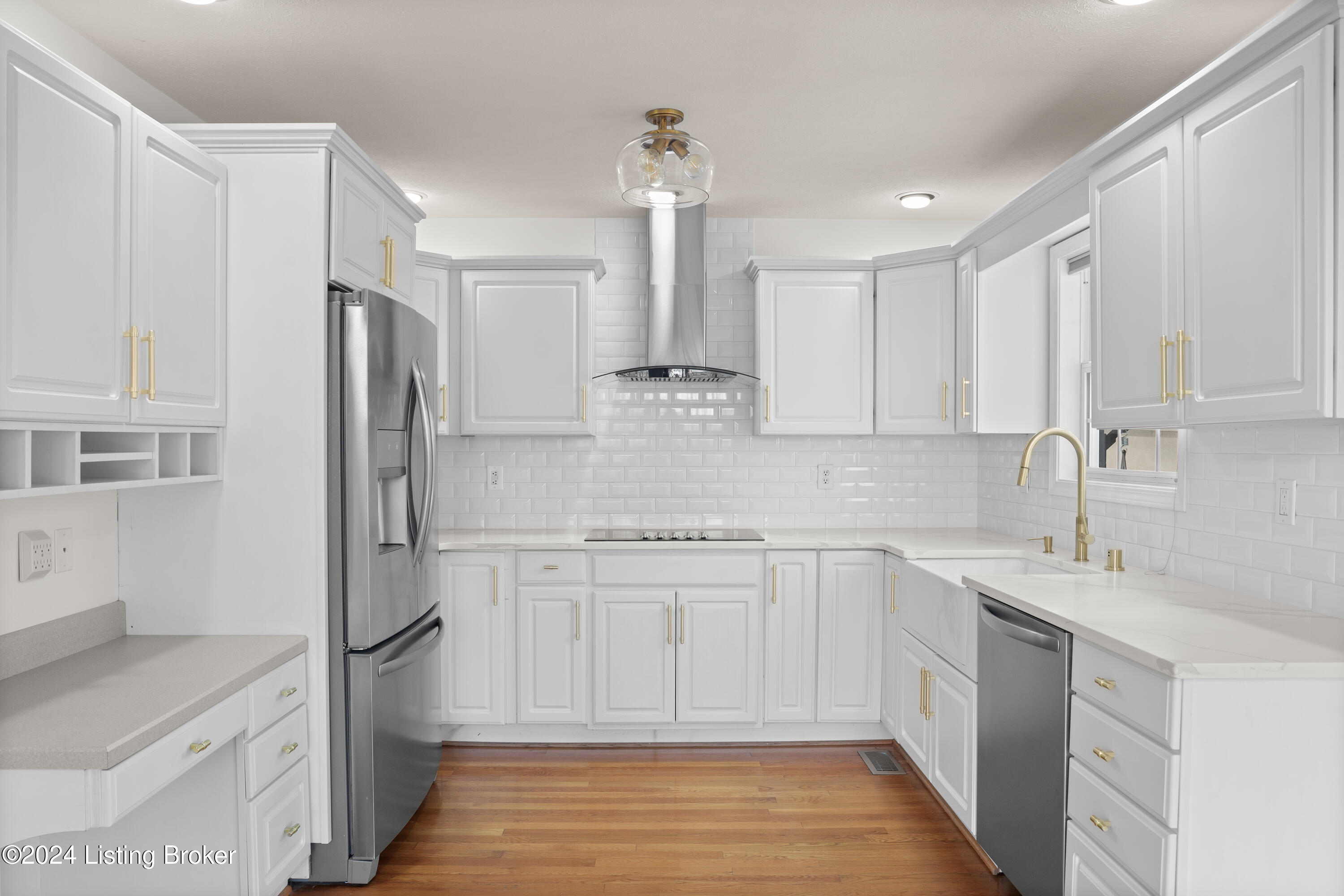 9115 Auburn Woods Ct