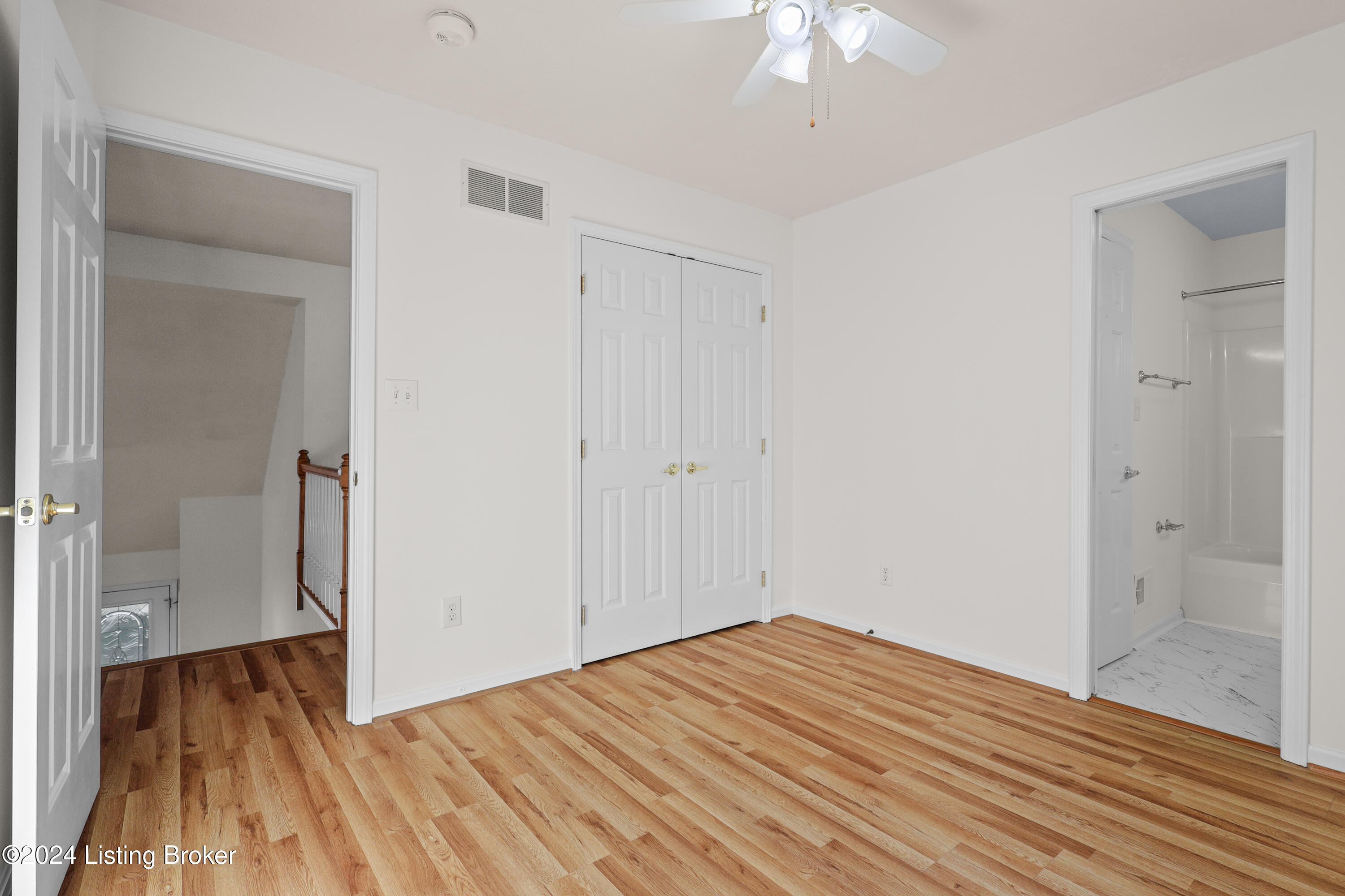 9115 Auburn Woods Ct