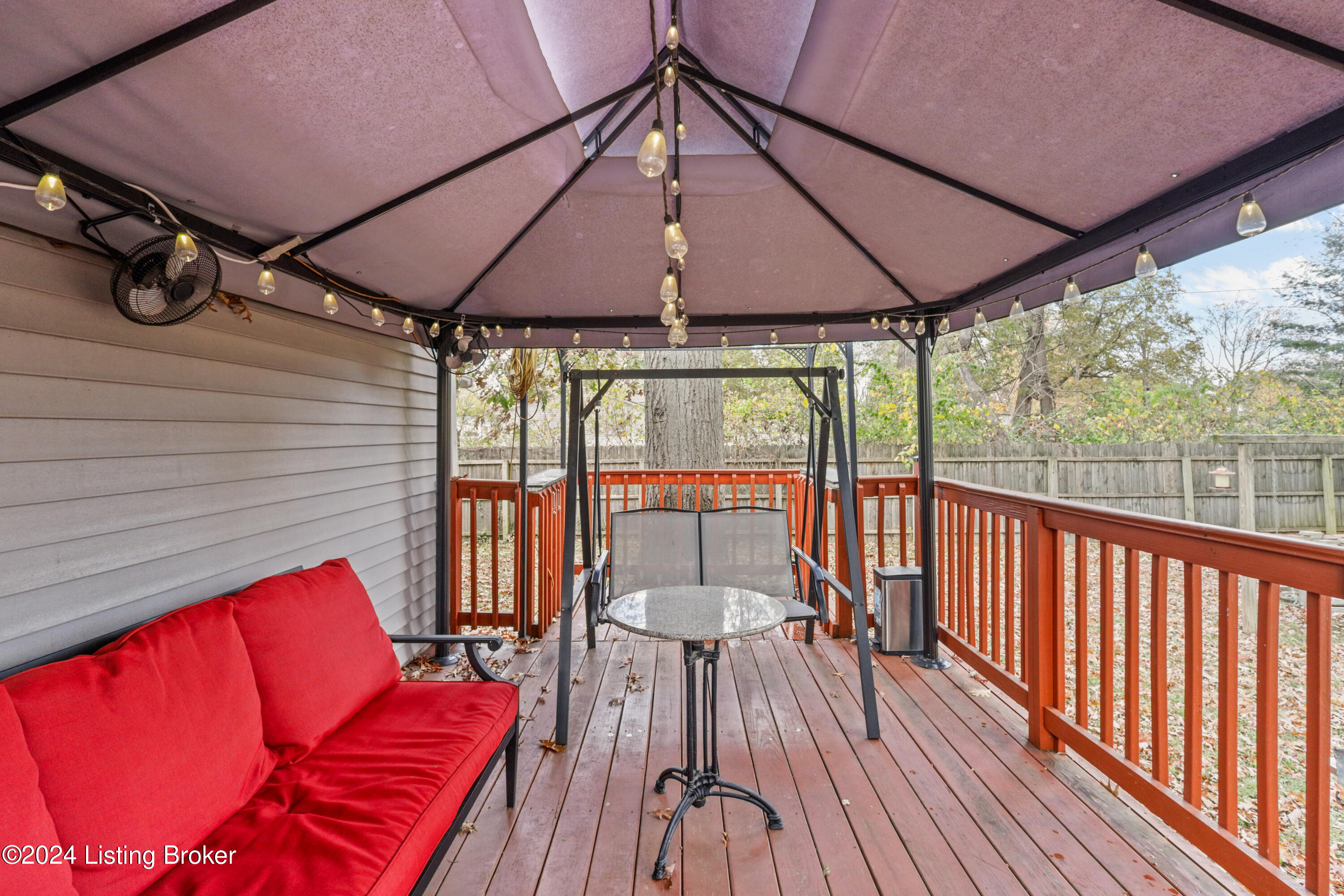 1430 1/2 Forest Dr
