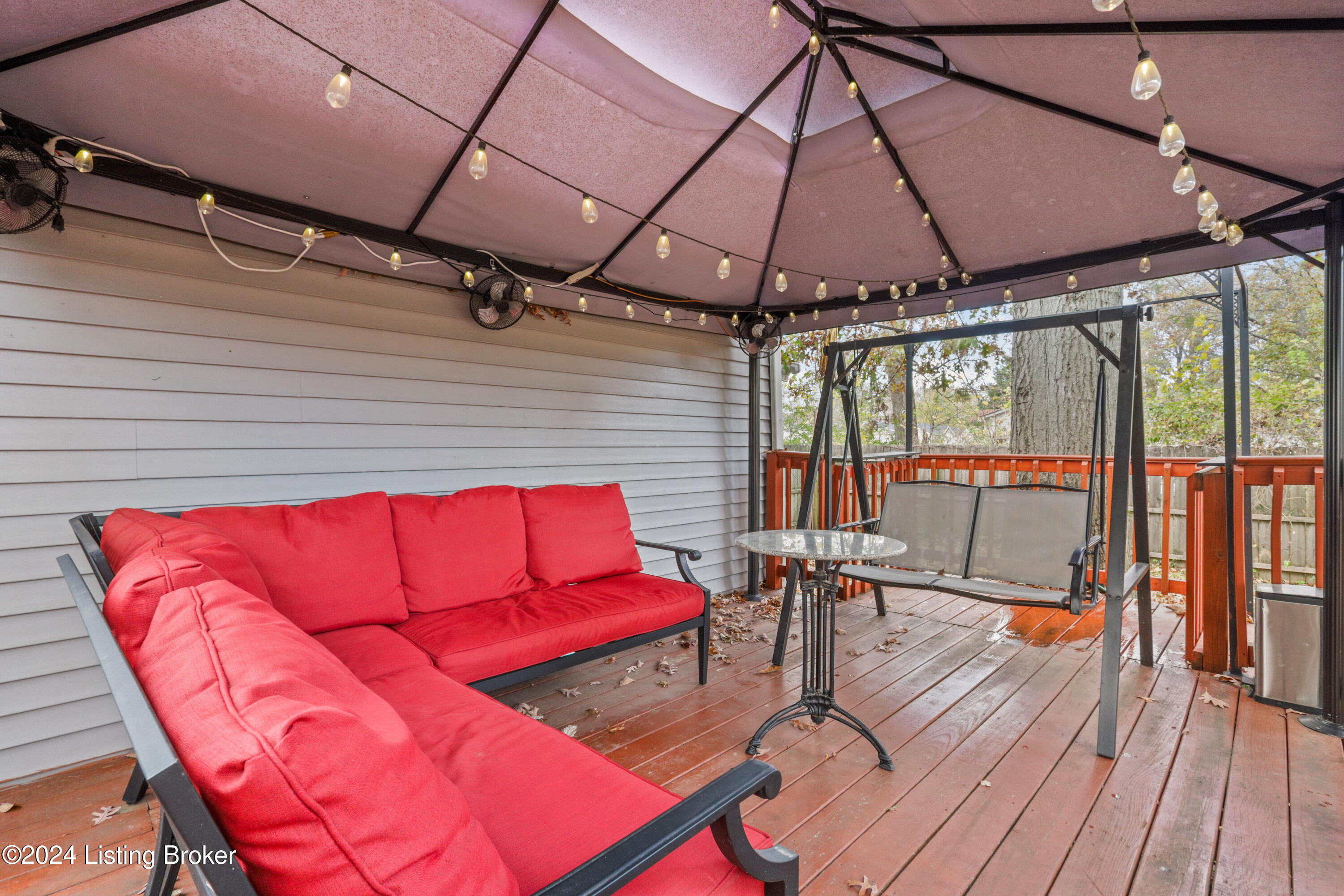 1430 1/2 Forest Dr