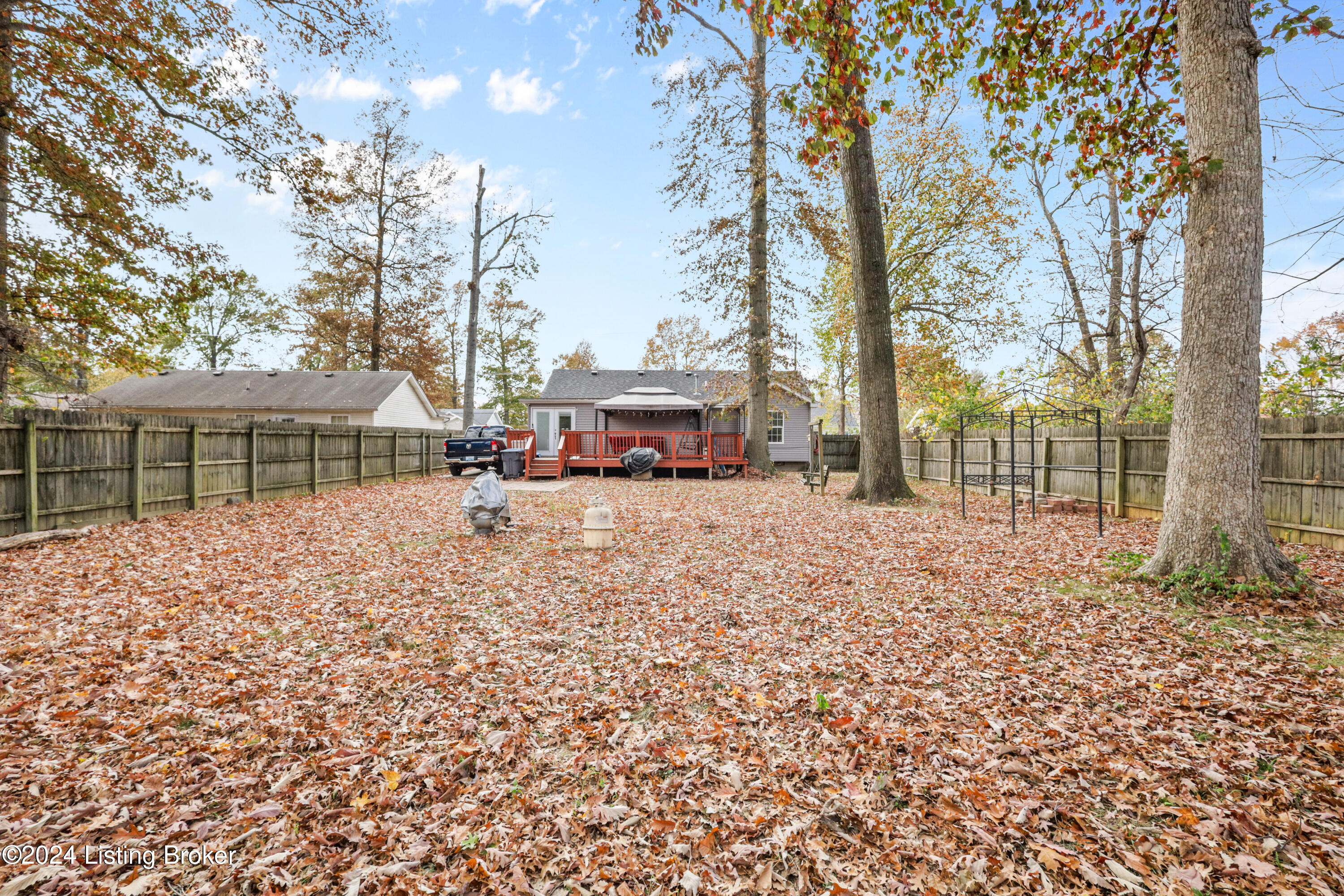 1430 1/2 Forest Dr