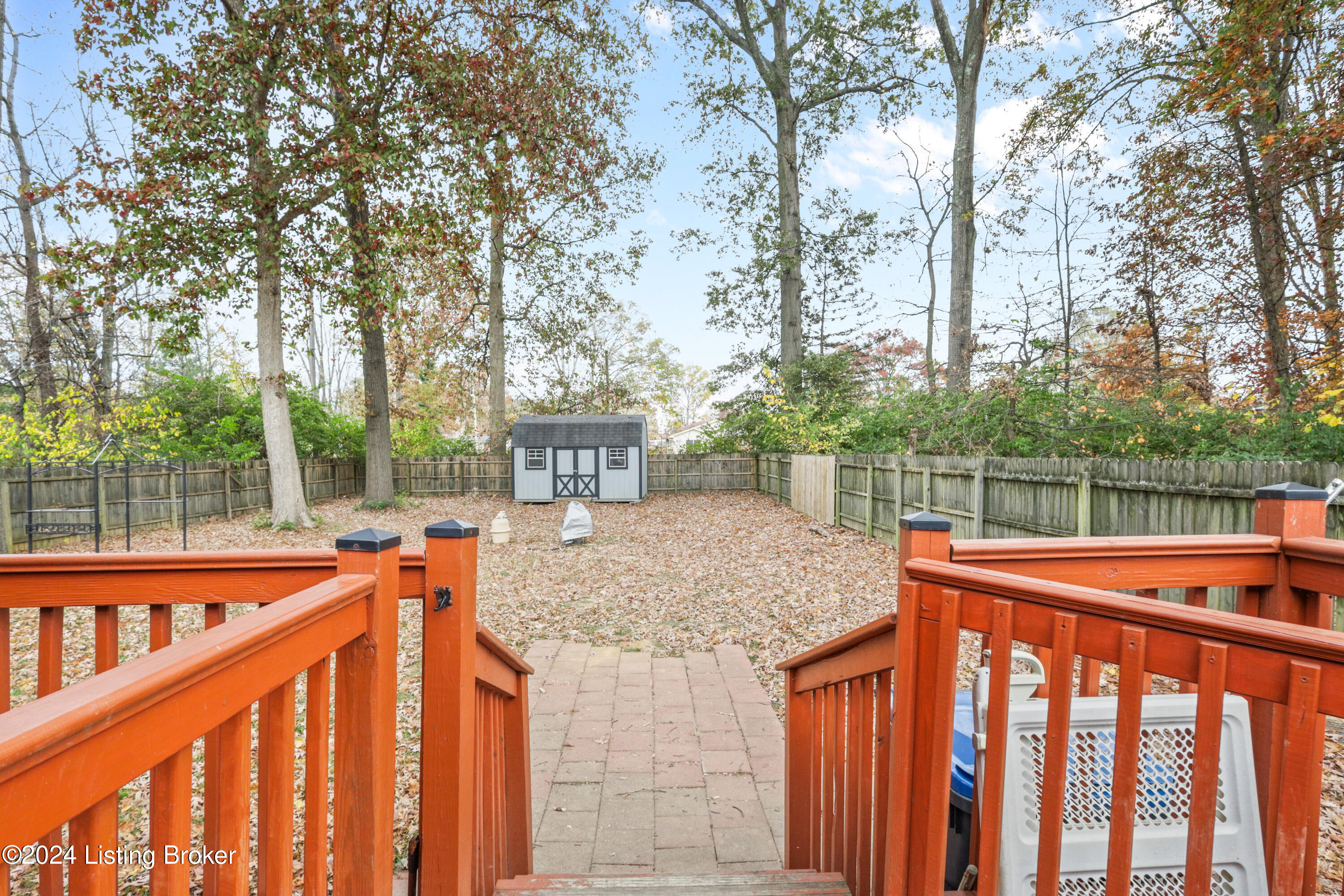 1430 1/2 Forest Dr