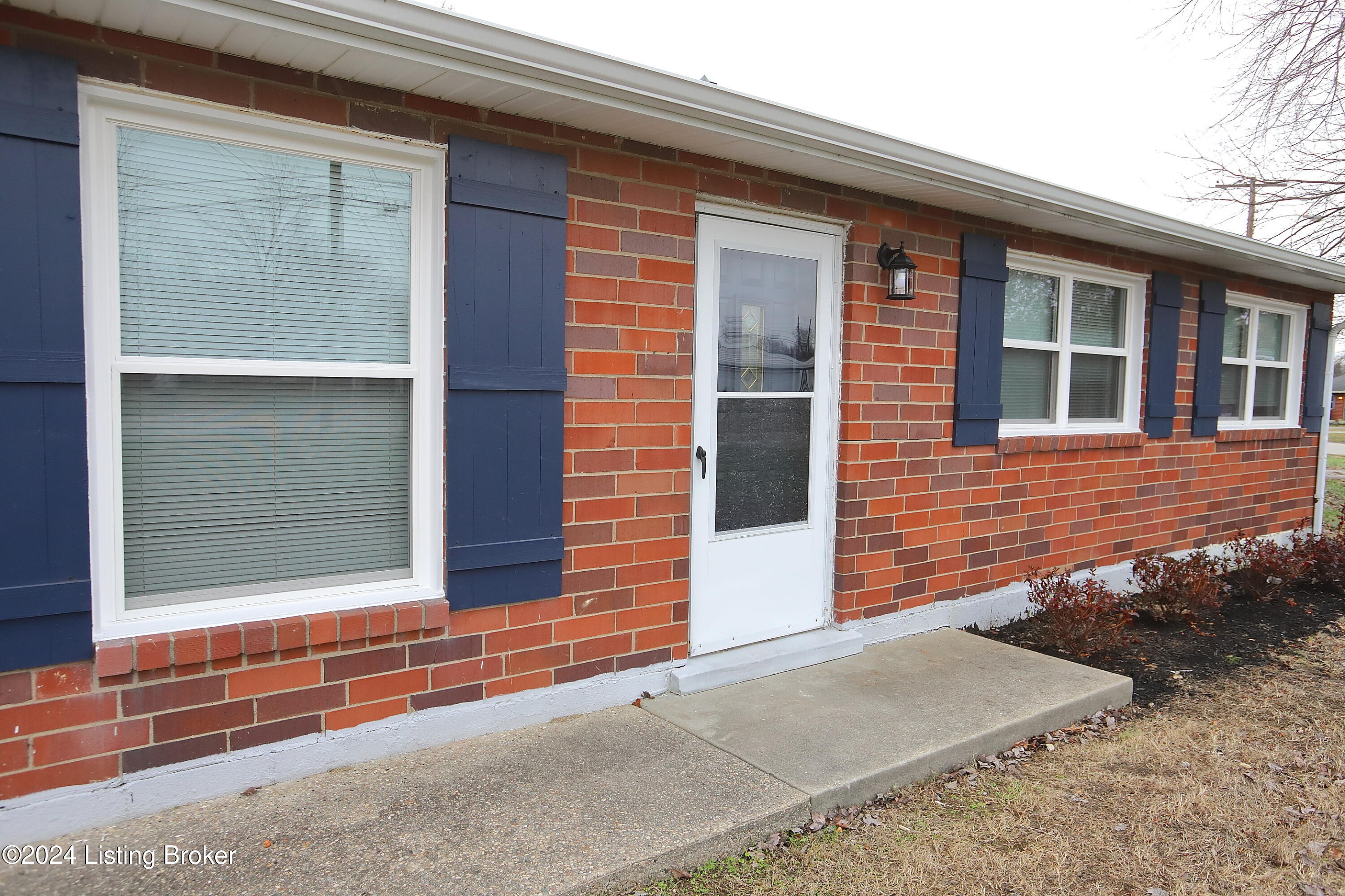 701 Glengarry Dr