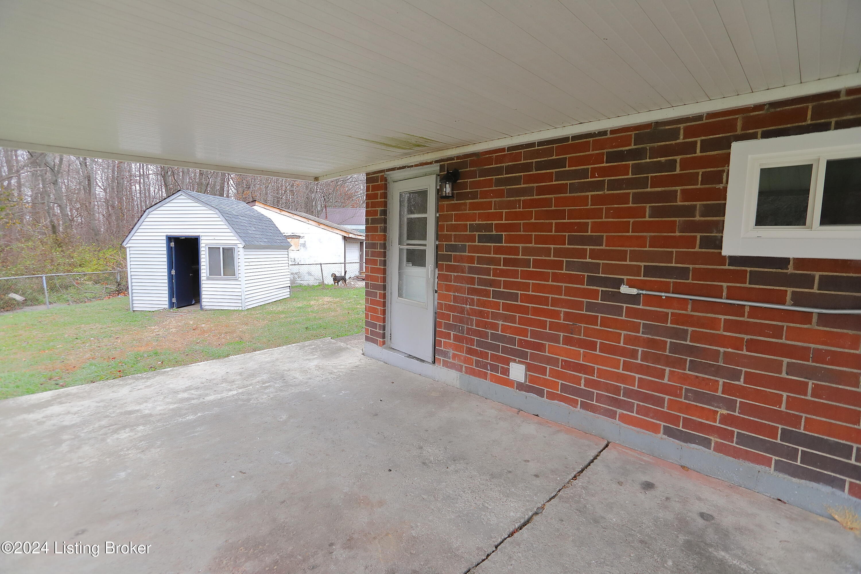 701 Glengarry Dr