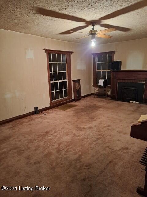 952 Palatka Rd