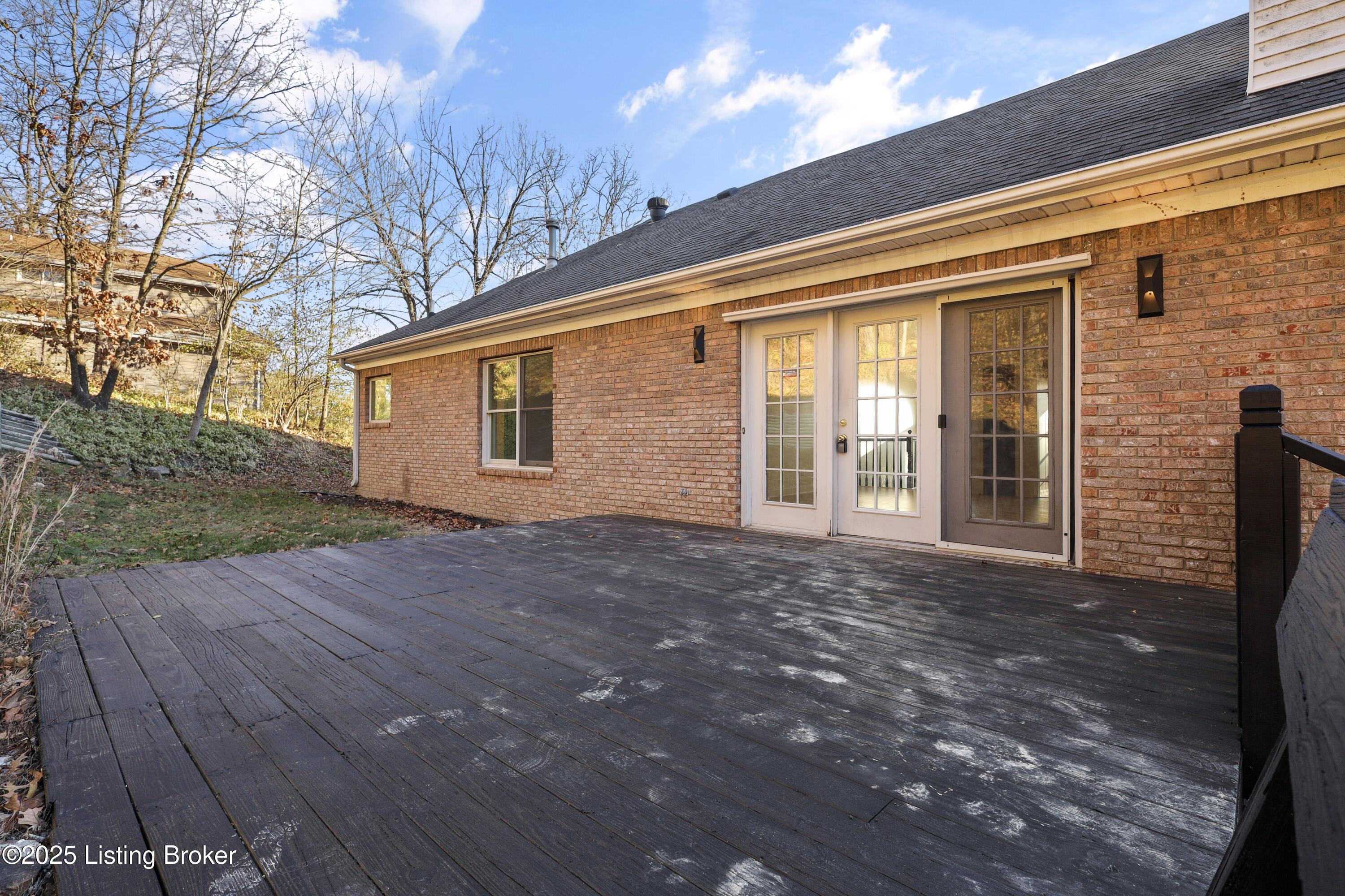 2907 Windsor Forest Dr