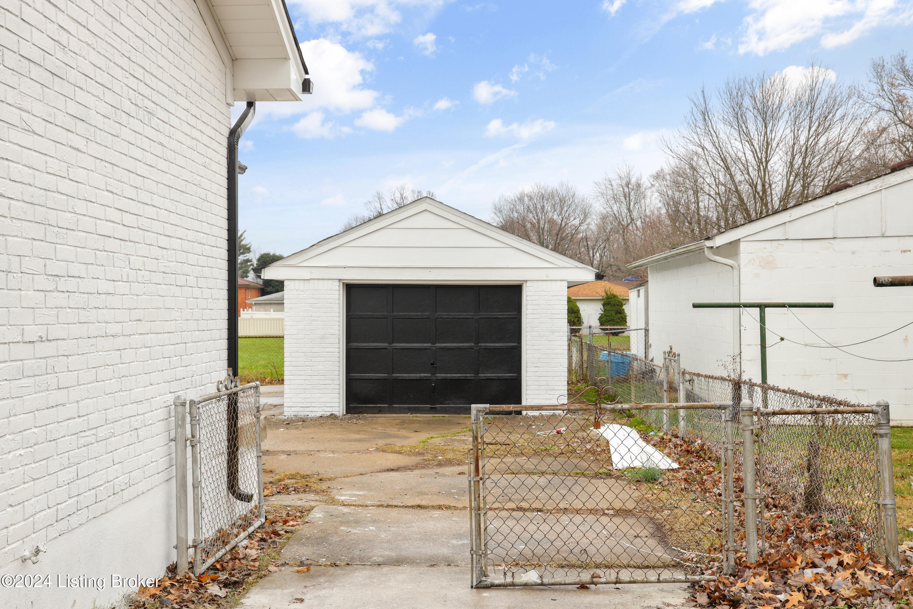 8514 Summer Haven Ct