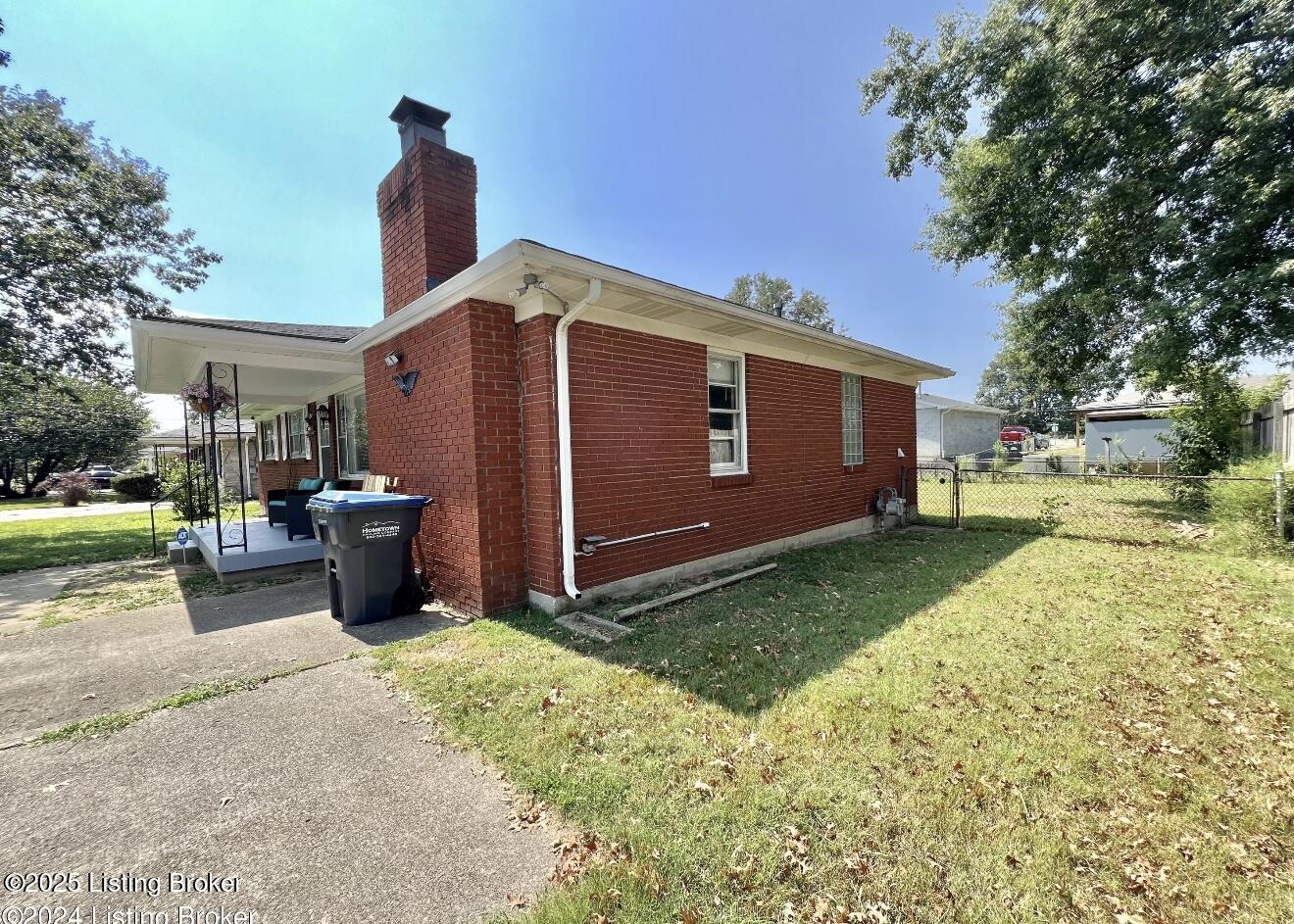 10906 Deering Rd