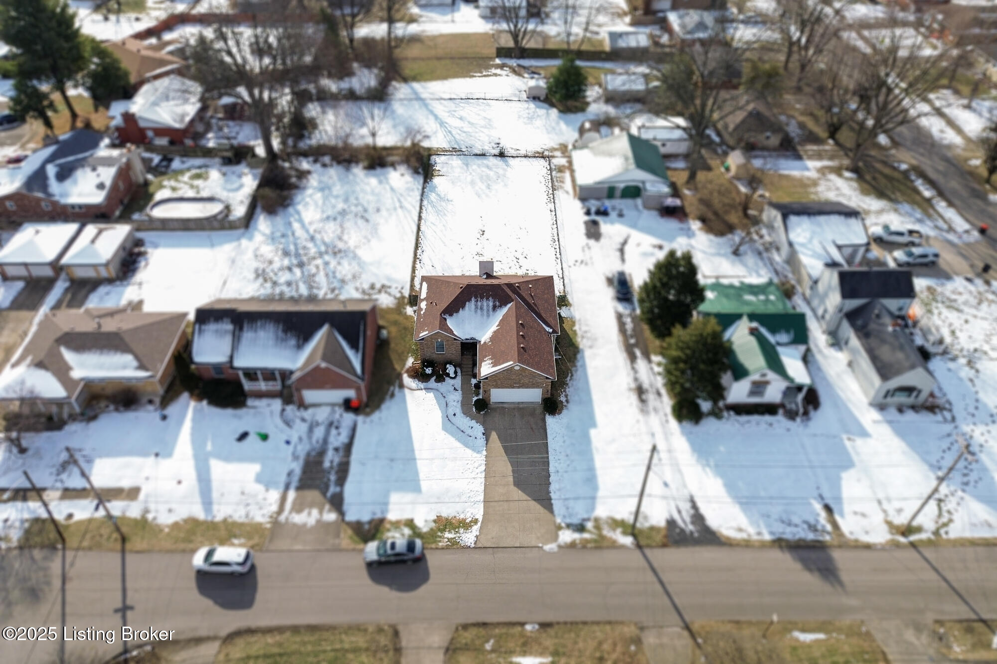 1572 Sadie Ln