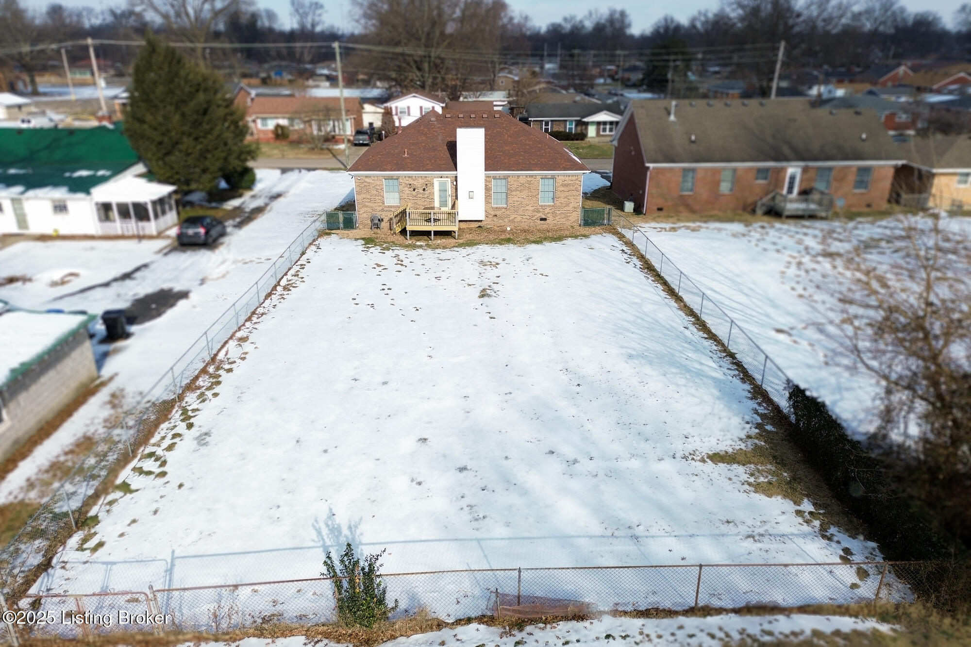 1572 Sadie Ln