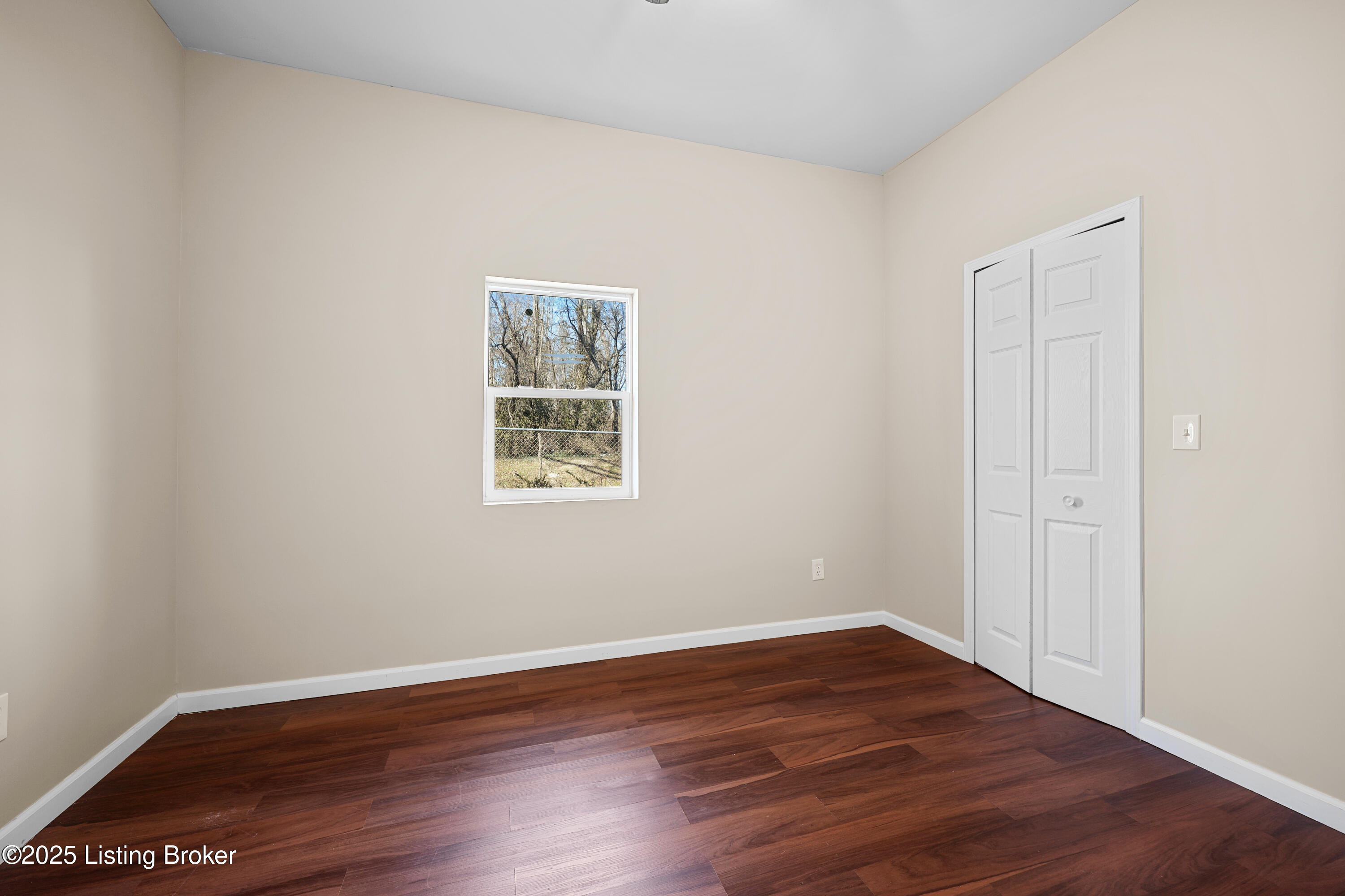 4330 Lynnview Dr