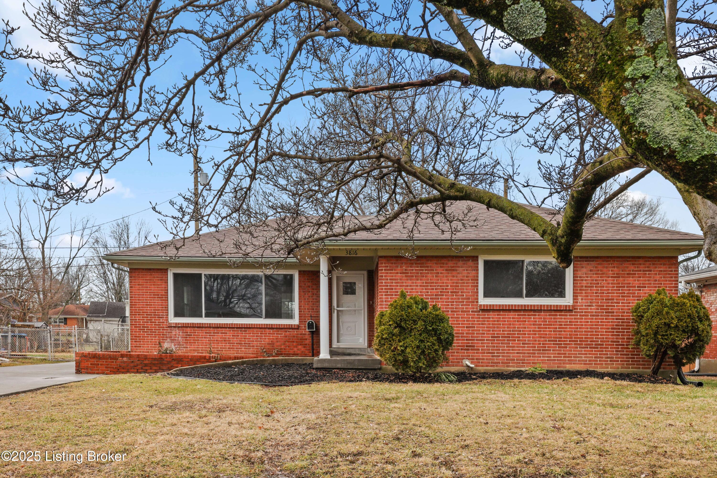 3816 Chatham Rd