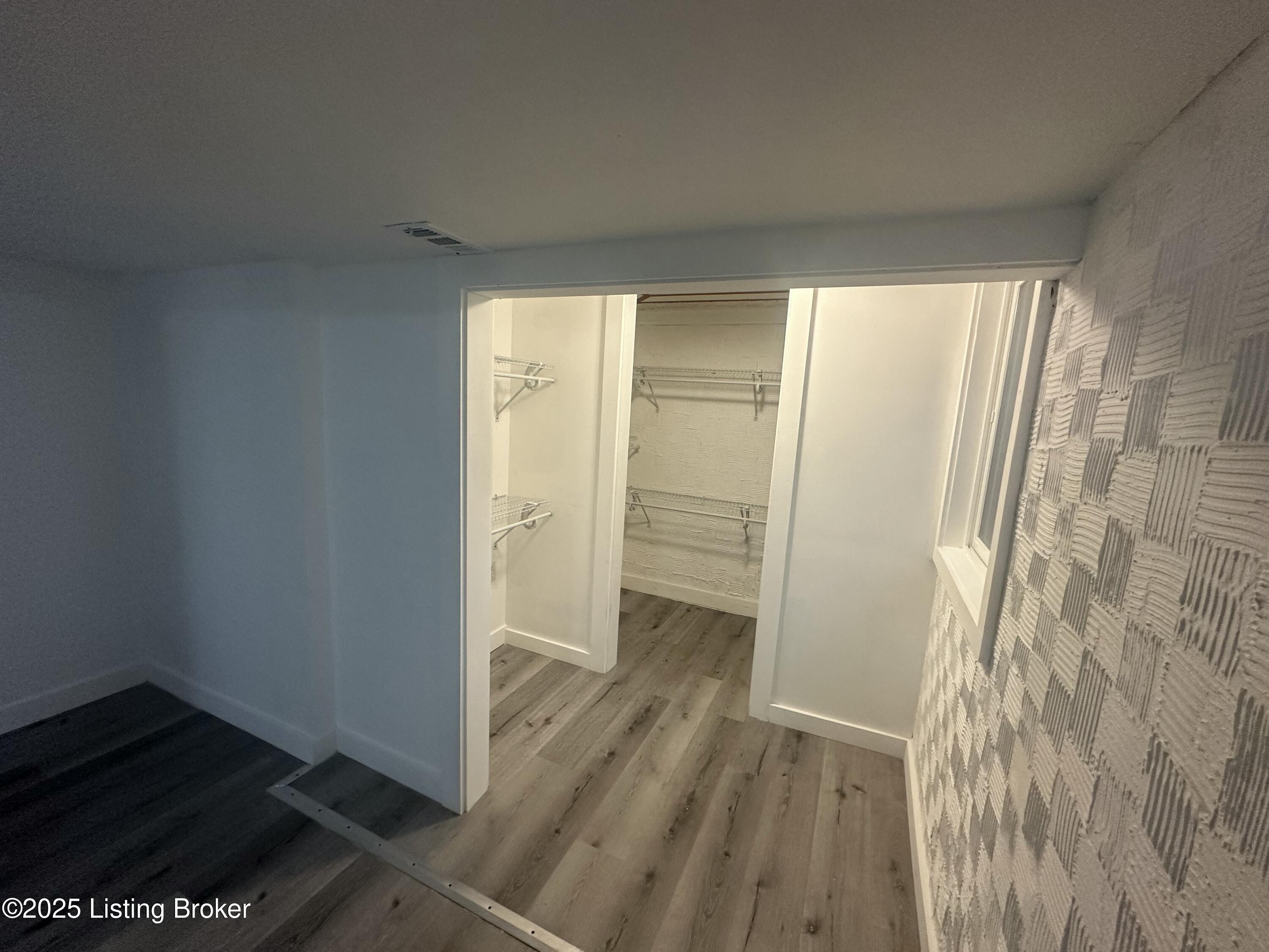 3007 Woodpecker Ct