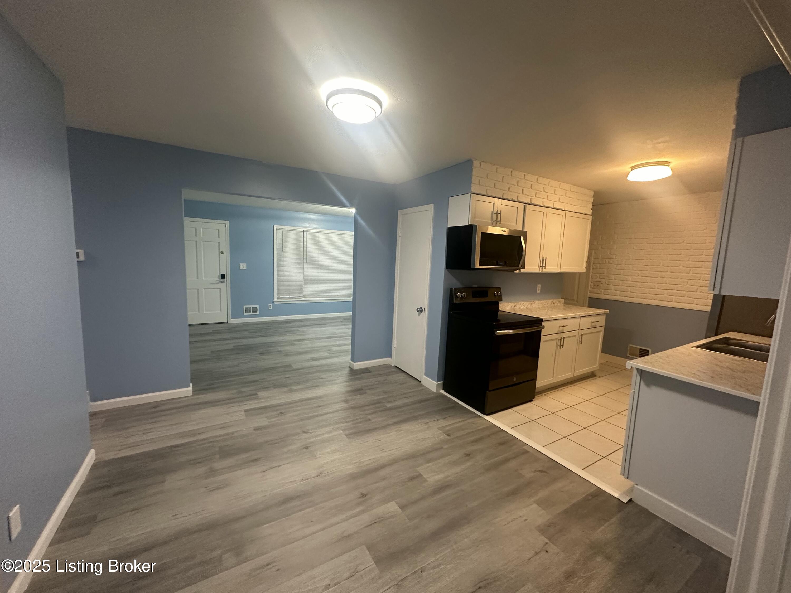 3007 Woodpecker Ct