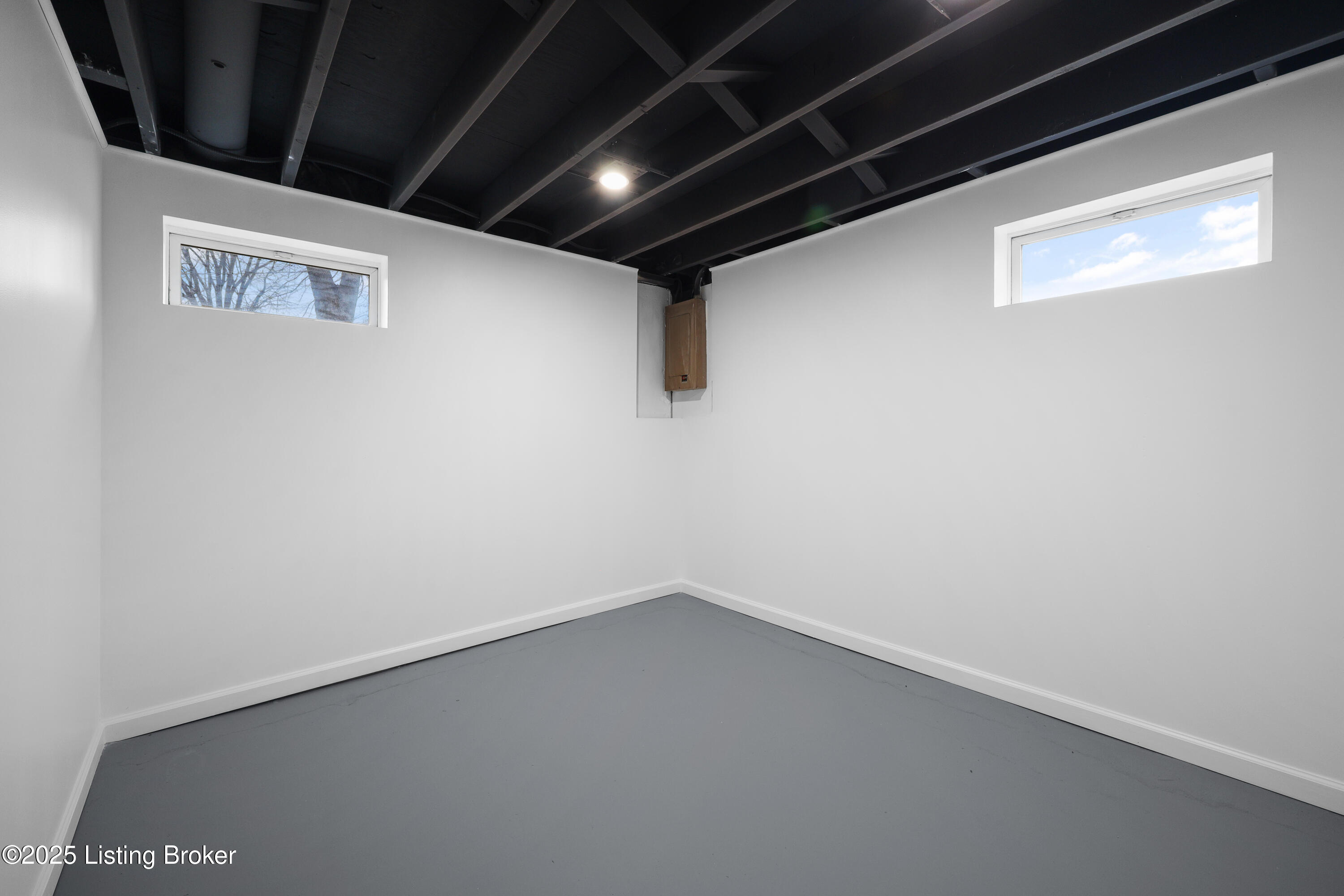 1003 Clayborne Rd