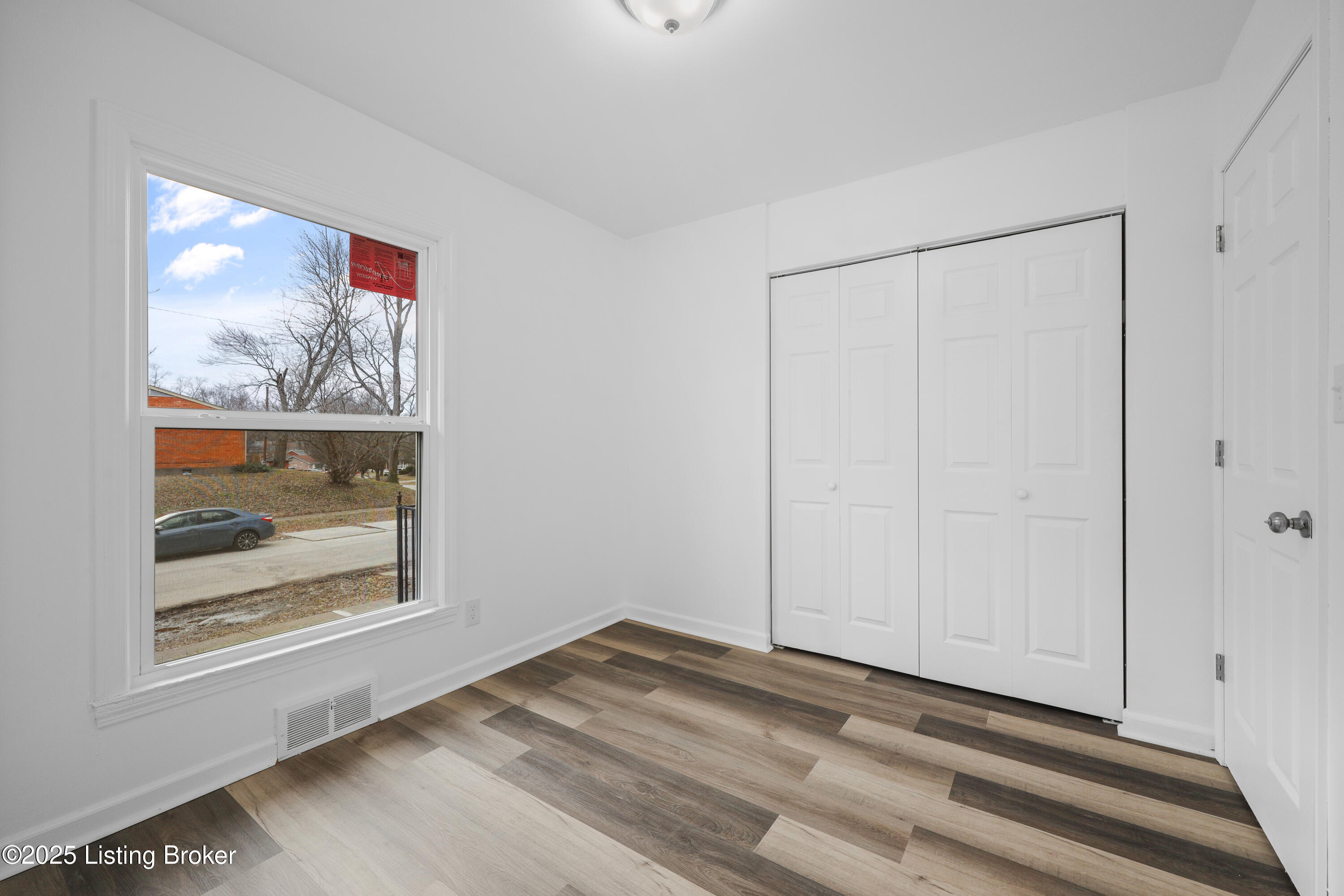 1003 Clayborne Rd