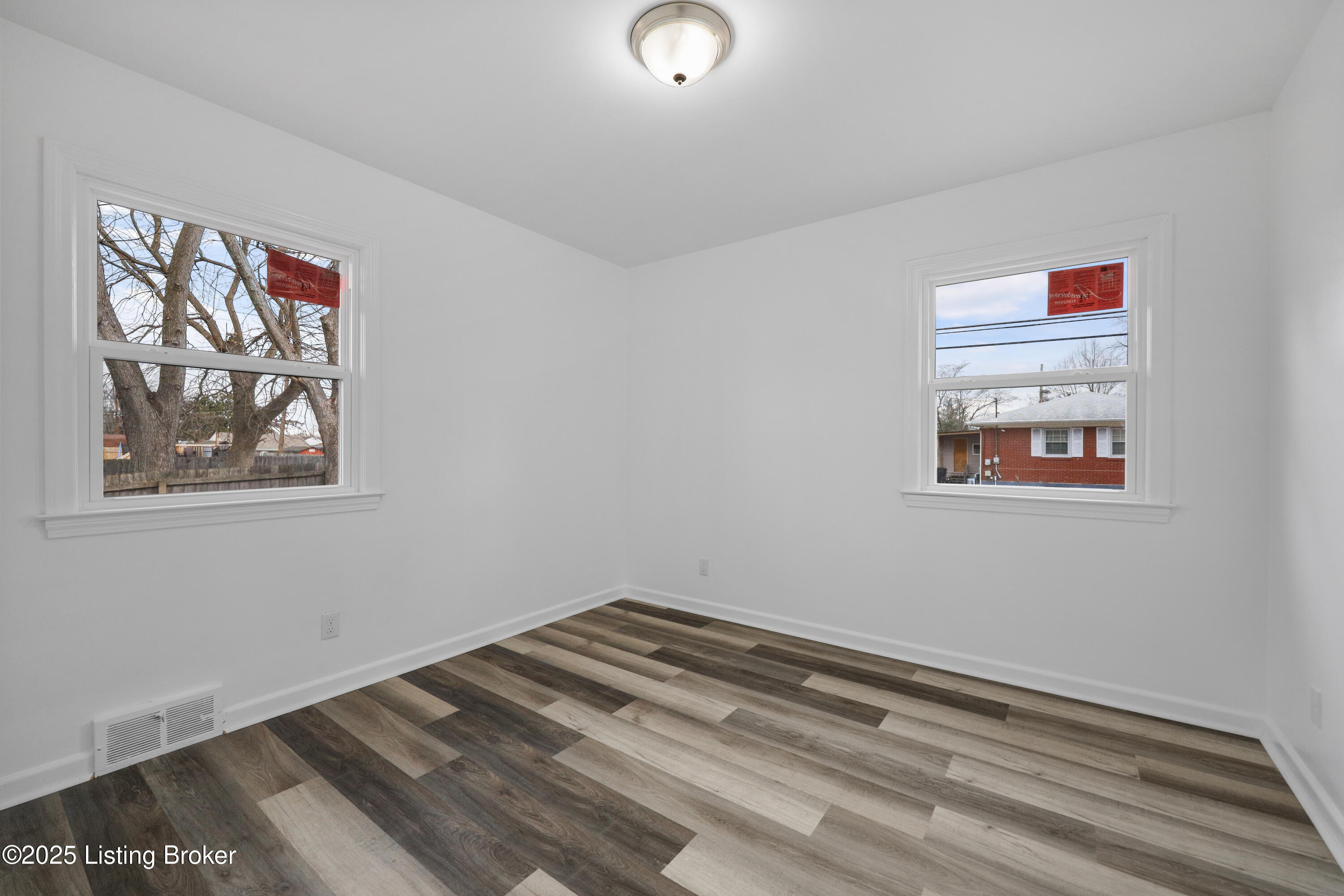 1003 Clayborne Rd