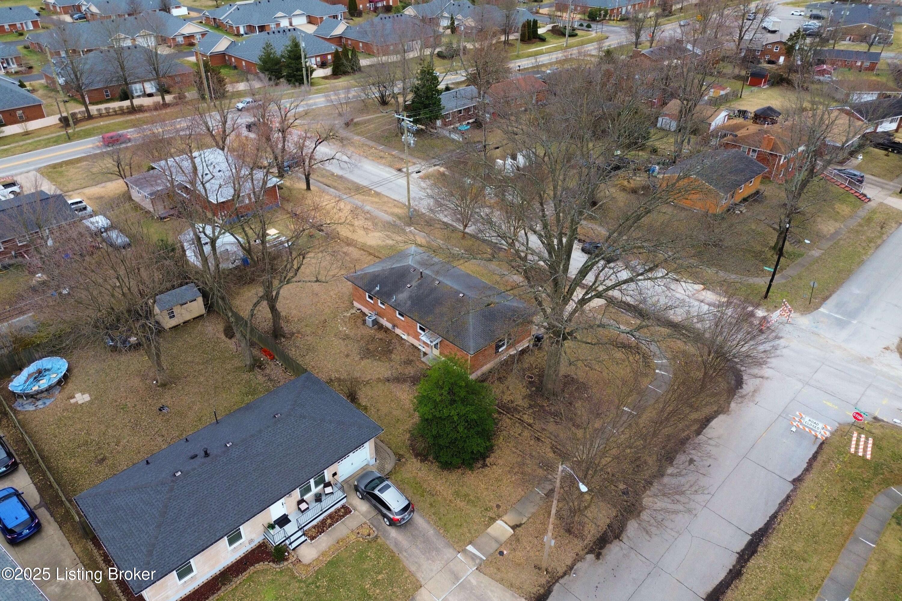 1003 Clayborne Rd