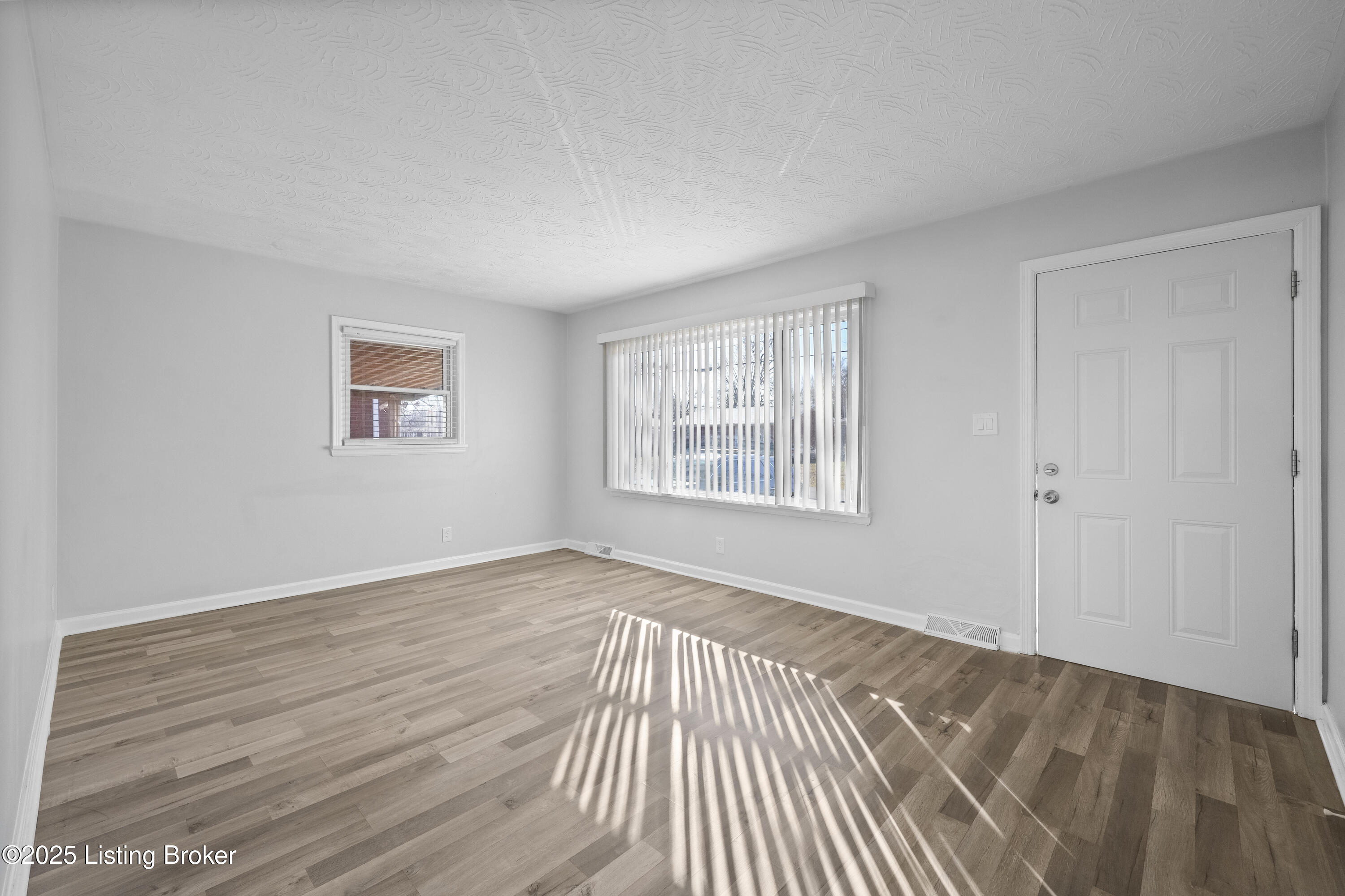 2337 Quinn Dr