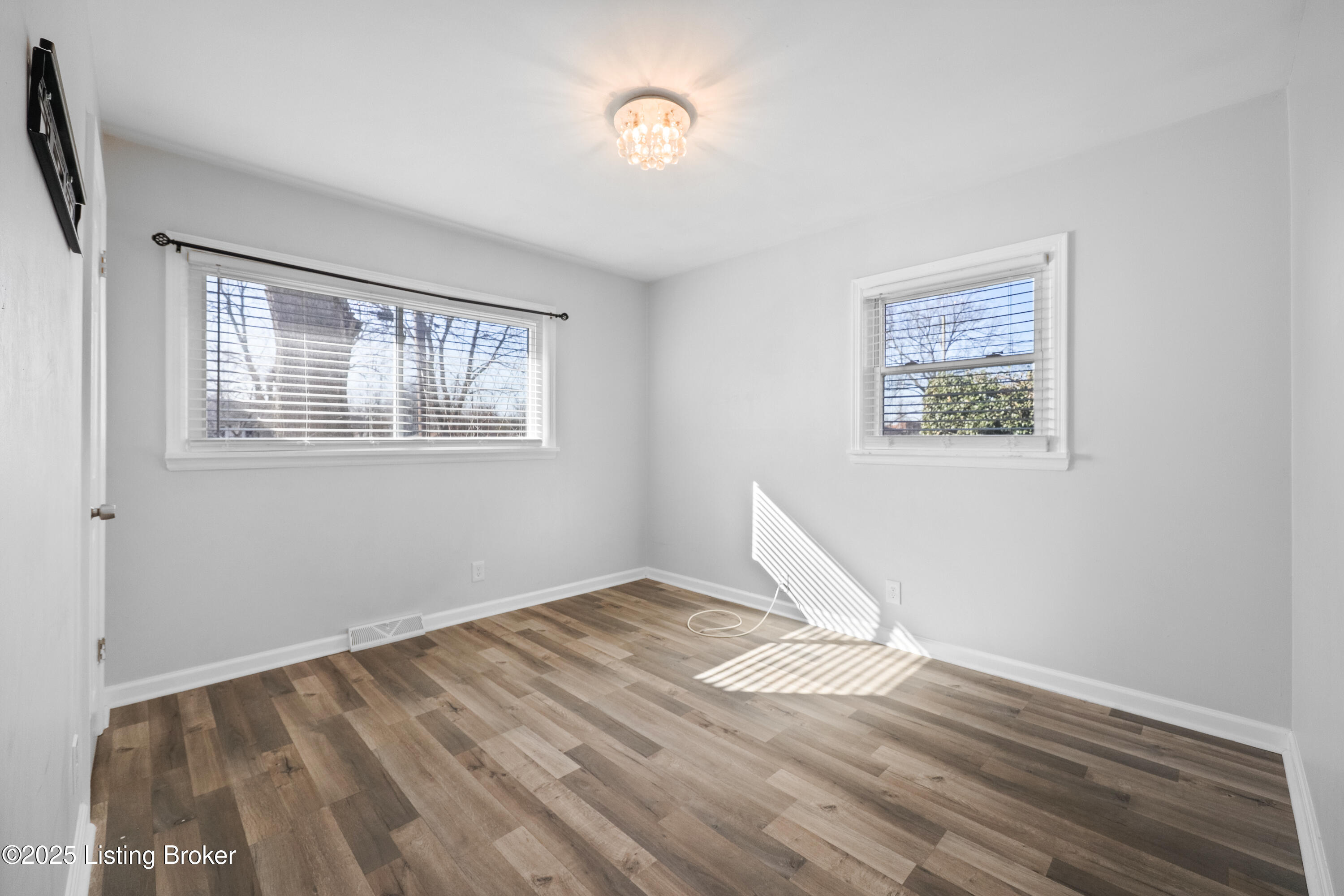 2337 Quinn Dr