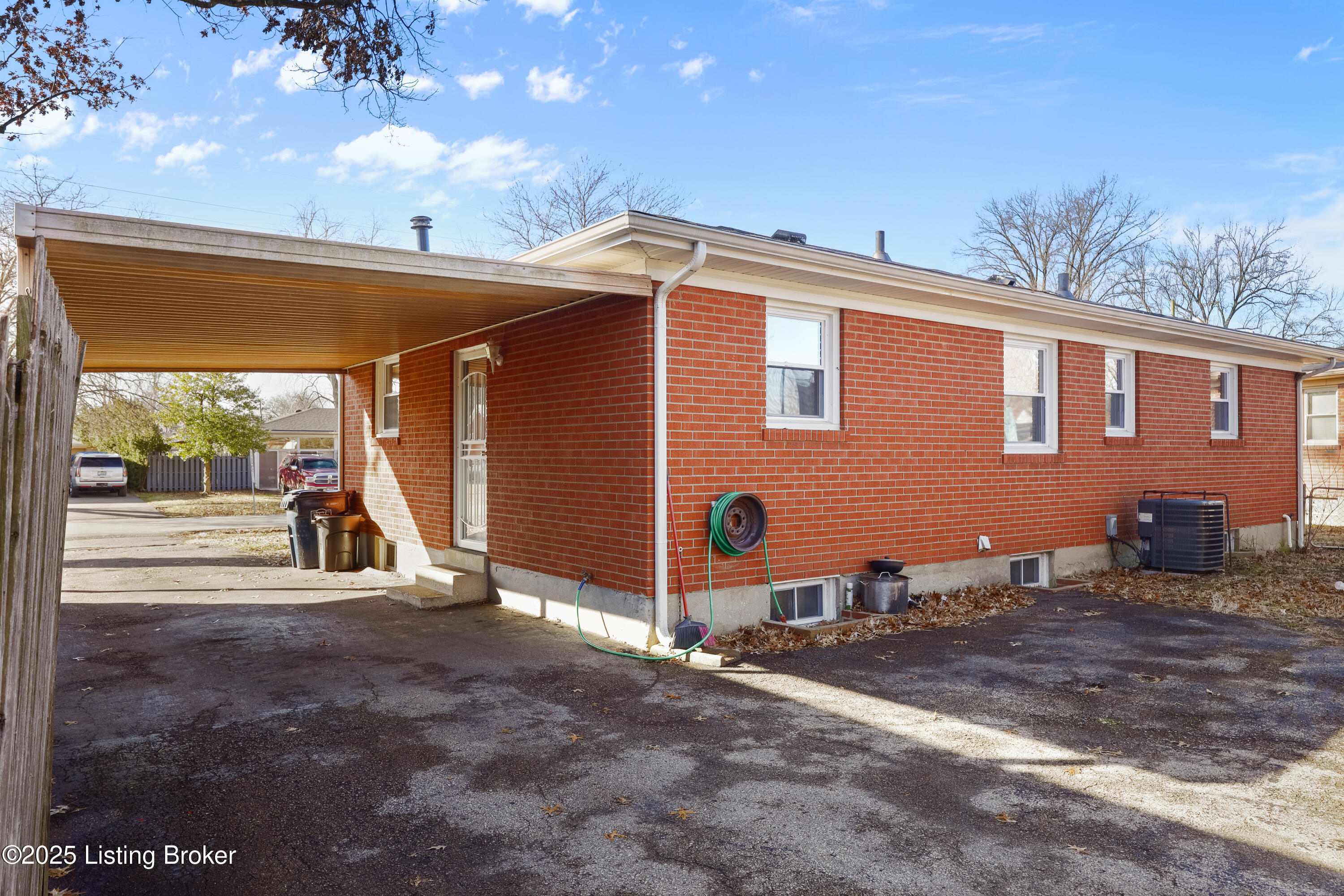 2337 Quinn Dr