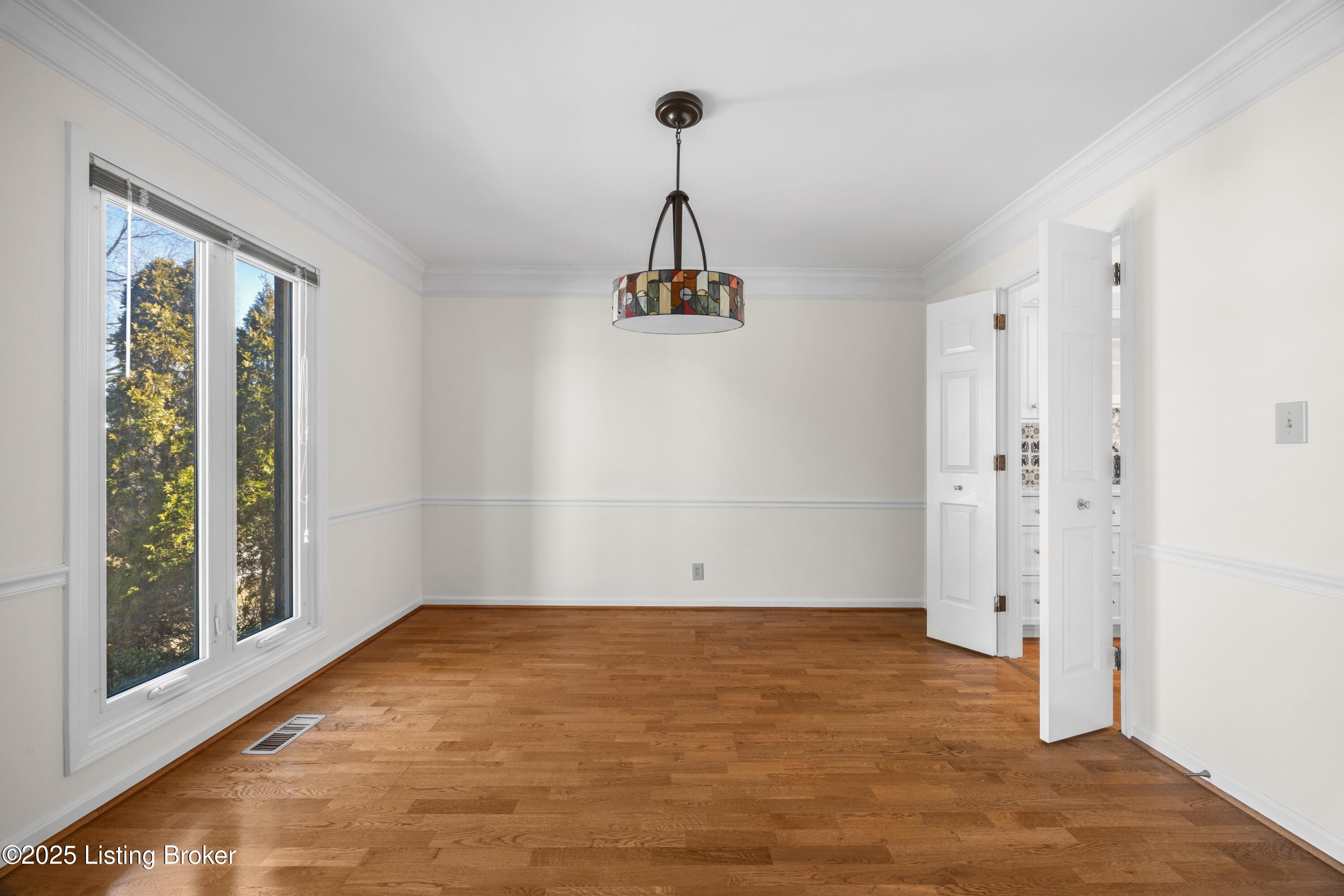 12102 Edenwood Dr