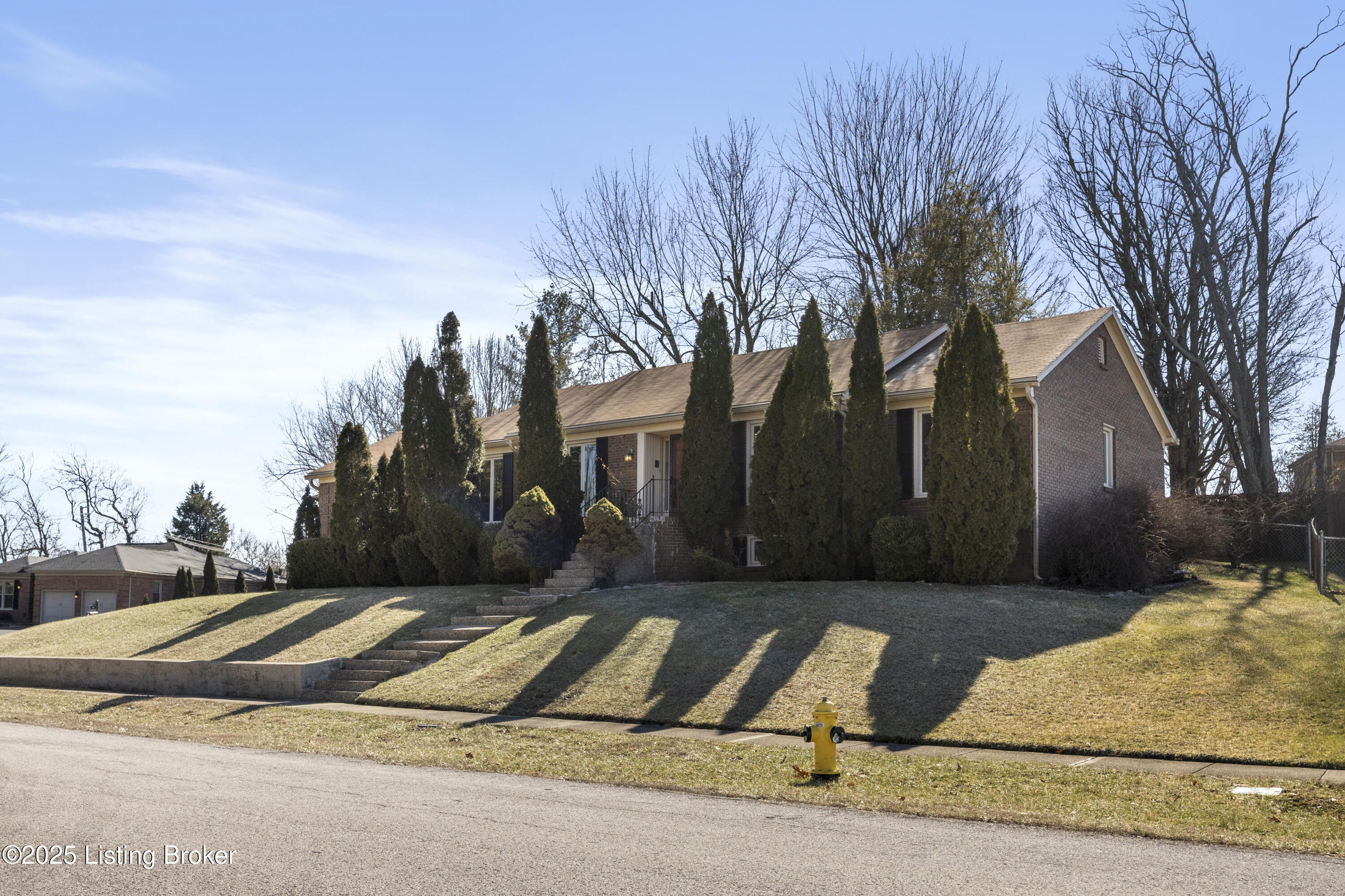 12102 Edenwood Dr